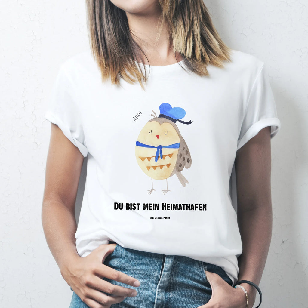 Personalised T-Shirt Owl sailor Wunschtext, T-Shirt mit Namen, Bedrucken, T-Shirt mit Aufruck, T-Shirt Personalisiert, Eule, Heimathafen, Owl, Eule Deko, Seefahrer, Hochzeitstag Geschenk, Eule Spruch, Ehe, Matrose, Freundin, Wortspiel Lustig