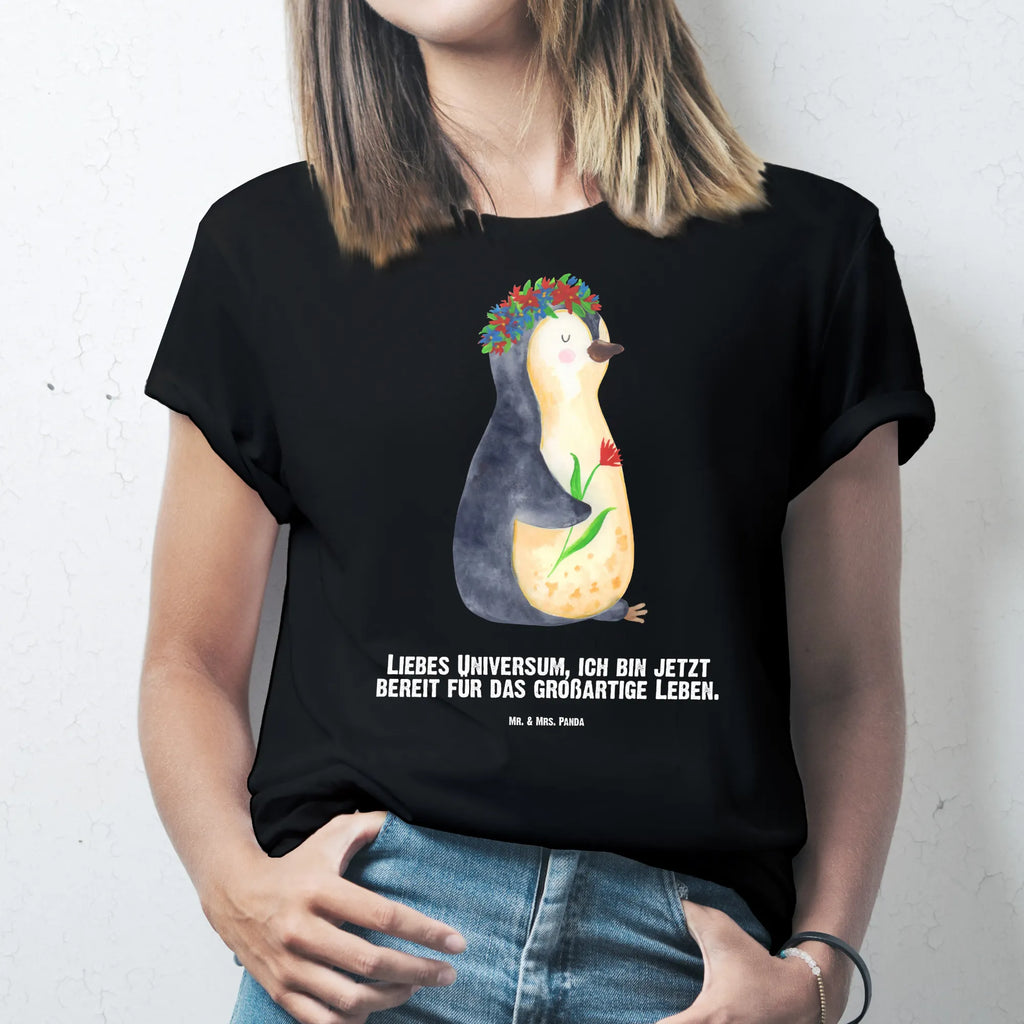 Personalisiertes T-Shirt Pinguin Blumenkranz T-Shirt mit Namen, Frauen, T-Shirt Personalisiert, Männer, T-Shirt mit Aufruck, Wunschtext, Bedrucken, Pinguin, Liebeskummer, Lebenslust, Motivation, Pinguine, Wünsche, Ziele, Geschenkidee, Lebensziele, Blumenkranz, Leben, Universum