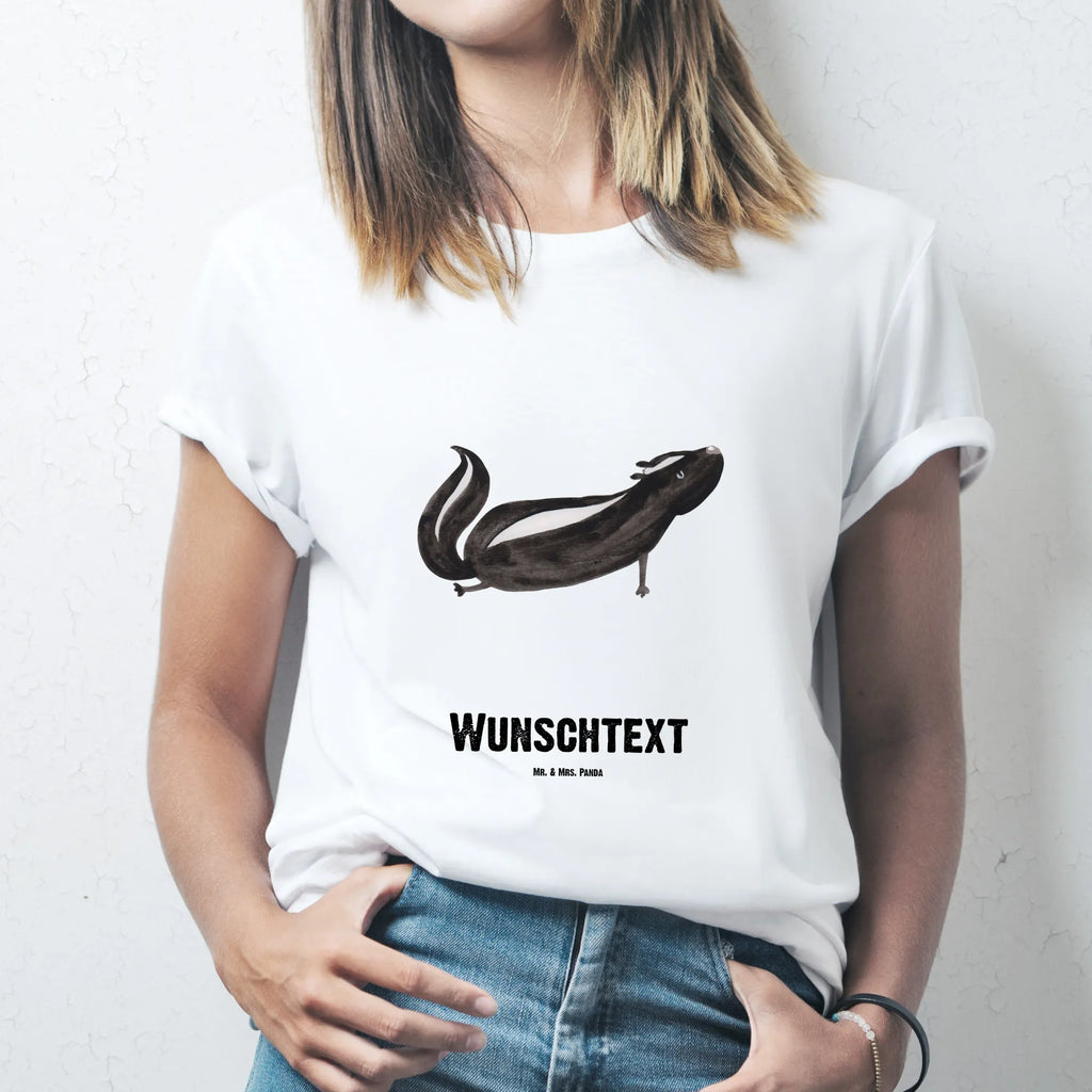 Personalisiertes T-Shirt Stinktier Yoga T-Shirt mit Namen, Bedrucken, T-Shirt mit Aufruck, Wunschtext, T-Shirt Personalisiert, Stinktier, Skunk, Stinker, Liebe, Namaste, Yoga, Stinki, Raubtier, Wildtier, Lebe, Lache