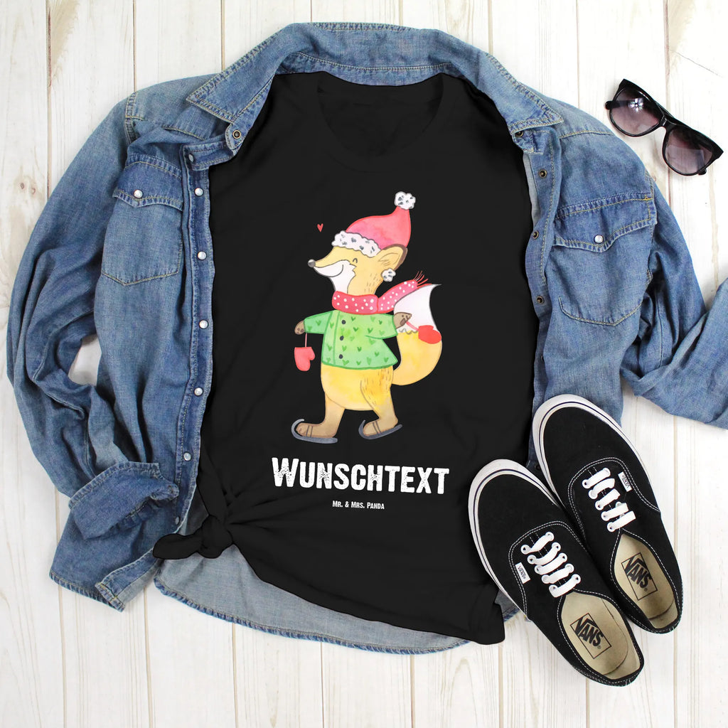 Personalisiertes T-Shirt Fuchs  Schlittschuhe Bedrucken, T-Shirt mit Aufruck, T-Shirt Personalisiert, Wunschtext, T-Shirt mit Namen, Nikolaus, Weihnachtsdeko, Winter, Heiligabend, Advent, Wintermotiv, Weihnachten, Weihnachtsmann, Weihnachtsbaum, Weihnachtszeit, Weihnachtstage, Tannenbaum