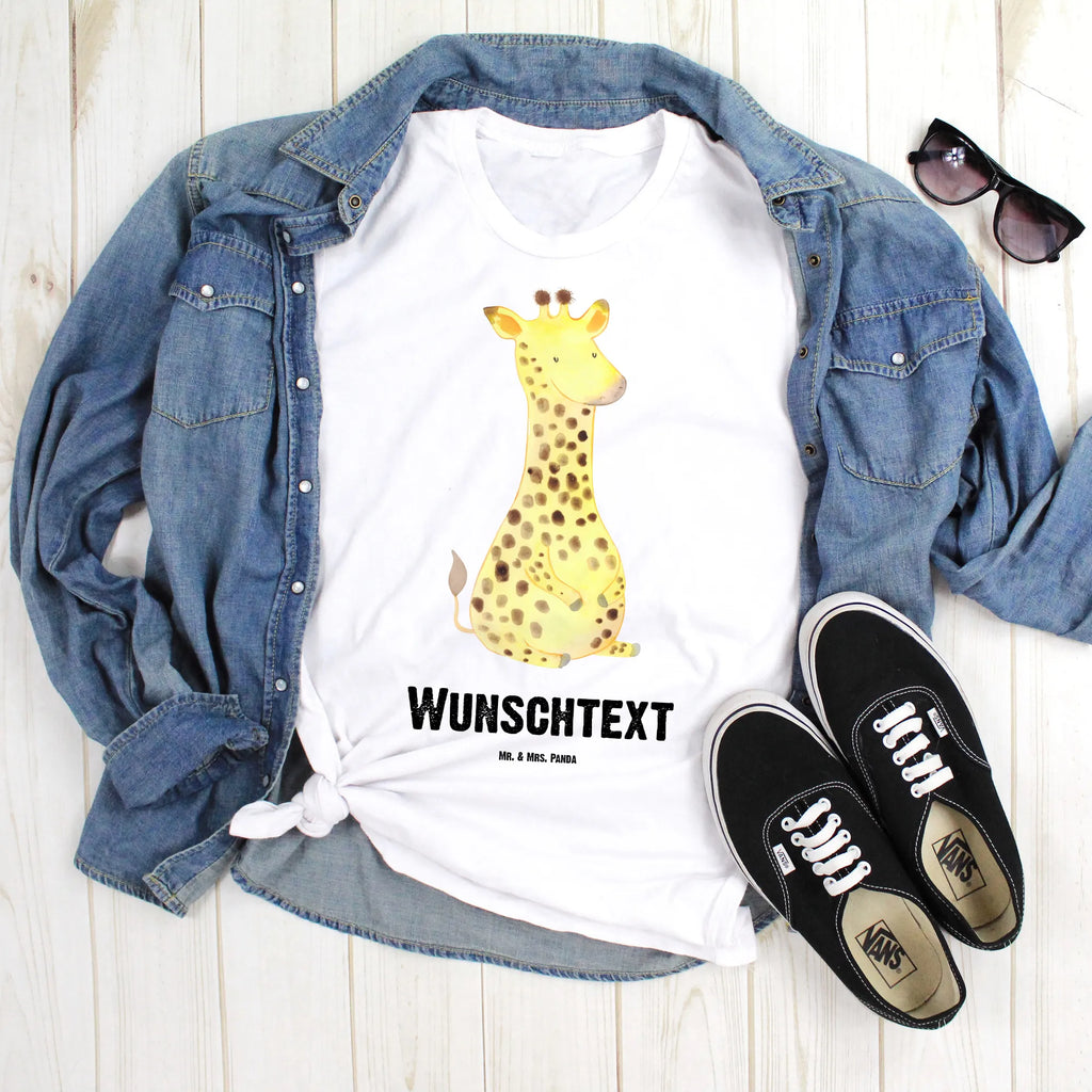 Personalised T-Shirt giraffe Satisfied Bedrucken, T-Shirt mit Aufruck, T-Shirt Personalisiert, Wunschtext, T-Shirt mit Namen, Wildtiere, Afrika, Zufrieden, Giraffe, Glück, Abenteuer
