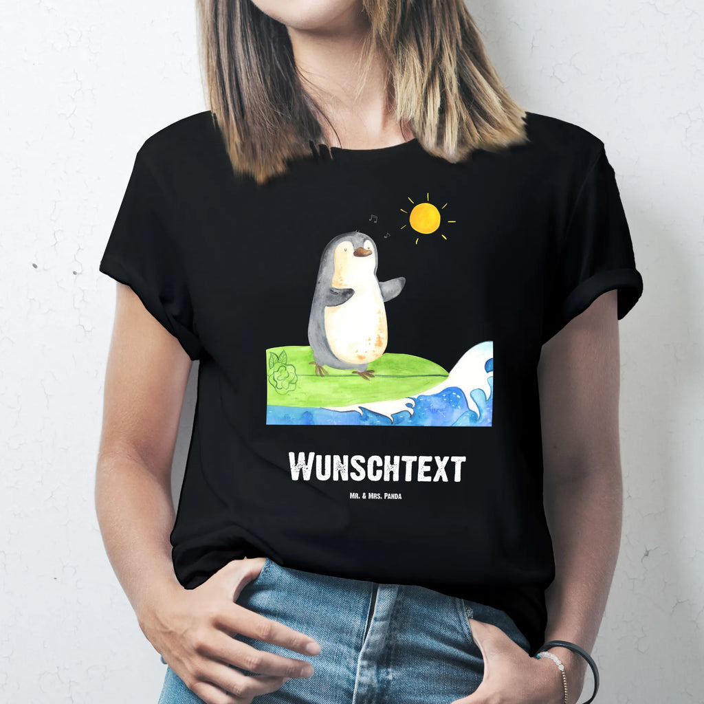 Personalisiertes T-Shirt Pinguin Surfer T-Shirt Personalisiert, Wunschtext, Bedrucken, T-Shirt mit Aufruck, Männer, Frauen, T-Shirt mit Namen, Pinguin, Pinguine, Urlaub, Wellen, Surfer, Portugal, Hawaii, Wellen reiten, surfen