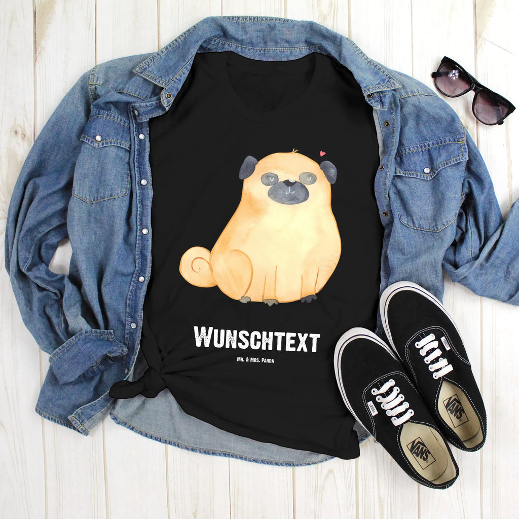 Personalised T-Shirt Pug Bedrucken, T-Shirt mit Namen, T-Shirt Personalisiert, Wunschtext, T-Shirt mit Aufruck, Hundemotiv, Hund, Haustier, Tierliebhaber, Sprüche, Hunderasse, Hundebesitzer, Mops, Hundeliebe, Liebe