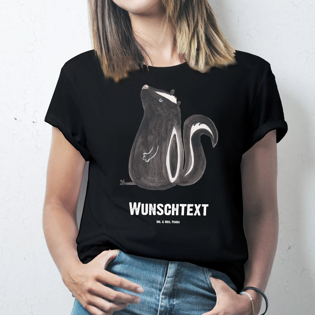 Personalised T-Shirt skunk Sit T-Shirt mit Namen, Wunschtext, Bedrucken, T-Shirt mit Aufruck, T-Shirt Personalisiert, Stinktier, Skunk, Wildtier, Büro, Besserwisser, Raubtier, Spruch, Stinker, Recht, Stinki