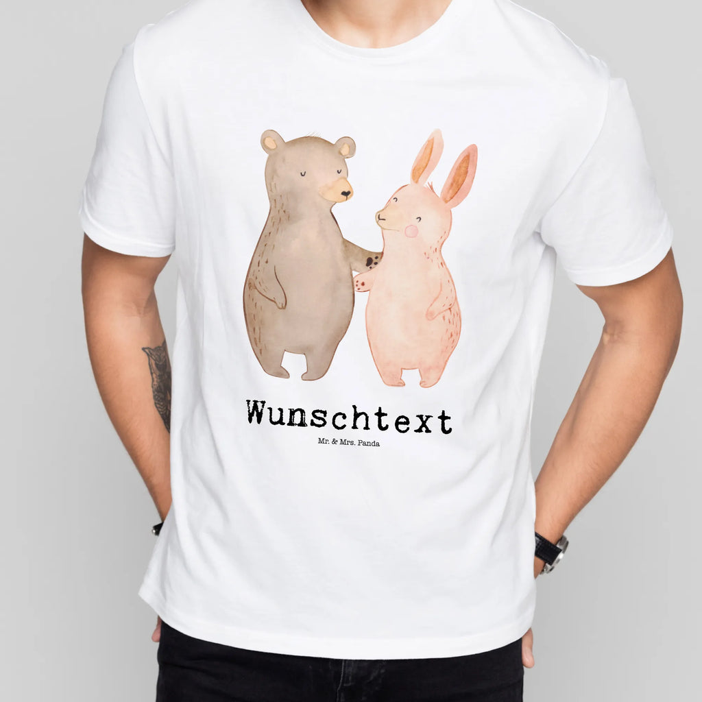 Personalised T-Shirt bear and rabbit Embrace Wunschtext, T-Shirt mit Aufruck, Bedrucken, T-Shirt Personalisiert, T-Shirt mit Namen, Liebe, Freund, Ehefrau, Liebesgeschenk, Heiraten, Hocheitstag, Jahrestag, Verlobung, Heiratsantrag, Partner, Ehemann, Freundin, Hase, Bär, Freunde, Bärchen, Bester Freund, Best Friends