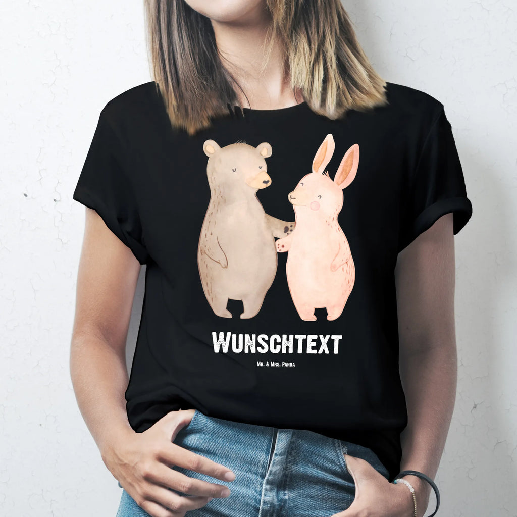 Personalised T-Shirt bear and rabbit Embrace Wunschtext, T-Shirt mit Aufruck, Bedrucken, T-Shirt Personalisiert, T-Shirt mit Namen, Liebe, Freund, Ehefrau, Liebesgeschenk, Heiraten, Hocheitstag, Jahrestag, Verlobung, Heiratsantrag, Partner, Ehemann, Freundin, Hase, Bär, Freunde, Bärchen, Bester Freund, Best Friends