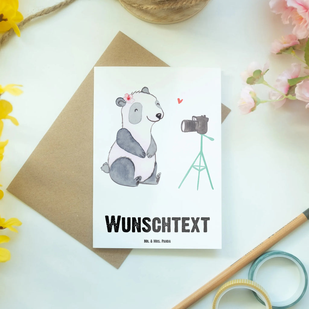 Personalisierte Grußkarte Vloggerin mit Herz Personalisiertere Klappkarte, Personalisierte Einladungskarte, Grußkarte als Geldgeschenk, Grußkarte selbst gestalten, Grußkarte mit persönlichen Nachrichten, Personalisierte Glückwunschkarte, Personalisierte Hochzeitskarte, Grußkarte mit Namen, Grußkarte selber drucken, Personalisierte Karte, Personalisierte Grußkarte, Grußkarten personalisiert, Personalisierte Geburtstagskarte, Beruf, Ausbildung, Jubiläum, Abschied, Rente, Kollege, Kollegin, Geschenk, Schenken, Arbeitskollege, Mitarbeiter, Firma, Danke, Dankeschön