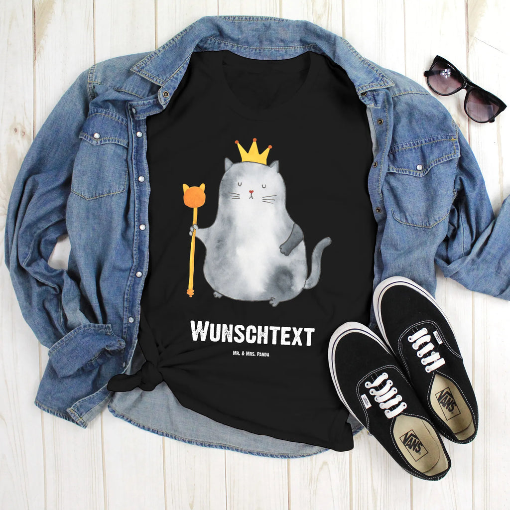 Rozmiar L Personalizowana koszulka kot Król T-Shirt Personalisiert, T-Shirt mit Namen, Frauen, Männer, T-Shirt mit Aufruck, Katzenaccessoires, Katzenartikel, Katzenprodukte, Katzenliebhaber, Katzenmotiv, Katzenfreund, Katzenmotive, Katzendeko, Katze, Katzenliebhaberprodukte, Katzensouvenirs, Katzenfan, Königin, erste eigenen Wohnung, Umzug, König, Cats, Haustier, Wohnung, Cat, Einzug, Familie, Katzenhalter, Mietzhaus, Katzenbesitzerin, Mietze, Katzen, Kater, Queen