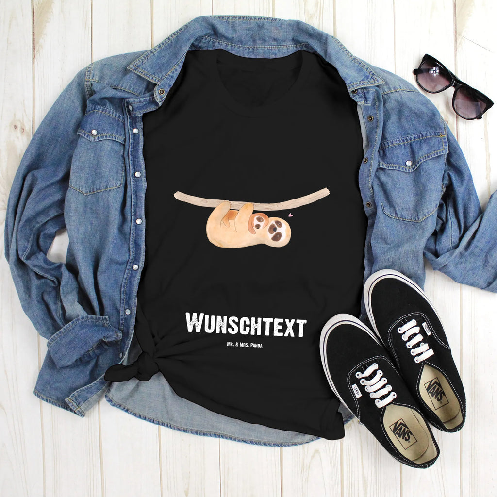 Personalisiertes T-Shirt Faultier mit Kind Bedrucken, T-Shirt Personalisiert, T-Shirt mit Namen, T-Shirt mit Aufruck, Wunschtext, Faultier, Faultier Geschenk, Faultier Deko, Geburt, Mama, Kinder, Spaß, Niedlichkeit, Liebe, Kind, Mutter, Faulheit, Baby