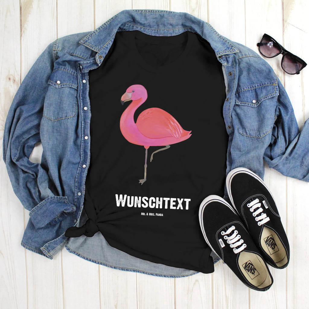 Rozmiar L Personalizowana koszulka Flamingo Klasyczny T-Shirt Personalisiert, T-Shirt mit Namen, Frauen, Bedrucken, T-Shirt mit Aufruck, Wunschtext, Männer, Flamingo, Stolz, Geschwister, Einzigartig, Tochter, Selbstliebe, Außenseiter, ich, Spruch, Freundinnen, für mich, Sohn, Freundin