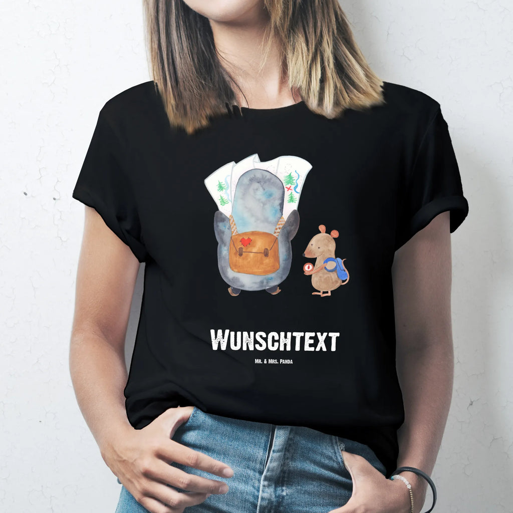 Personalisiertes T-Shirt Pinguin & Maus Wanderer T-Shirt mit Aufruck, T-Shirt mit Namen, Bedrucken, T-Shirt Personalisiert, Wunschtext, Pinguin, Abenteurer, Roadtrip, Pinguine, Ausflug, Abenteuer, Wandern, Wanderlust