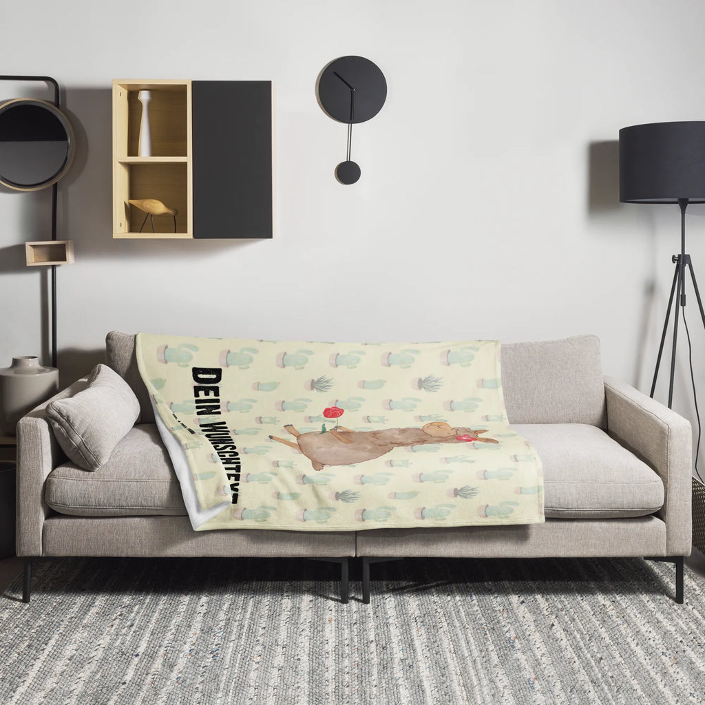 Personalisierte Decke Alpaka Blume Personalisierte Decke, Fleecedecke, Mikrofaser Decke, Dekoration, Schmusedecke, Teddydecke, Dekodecke, Kuscheldecke XXL, Decke mit Namen, Kuscheldecke mit Namen, Jahrestagsgeschenk, Kuscheldecke Bedrucken, Kuschelfleecedecke, Decke Bedrucken, Gemütlich, Wohnzimmerdecke, Entspannen, Weihnachtsgeschenk, Kinderdecke, Alpaka, Lama, Motiv Alpaka, Lamas, Alpaka Dekor, Alpaka Spruch, Alpaka Geschenk, Alpaka Witz, Alpaka Zitat, Blume, Alpaka Dekoration