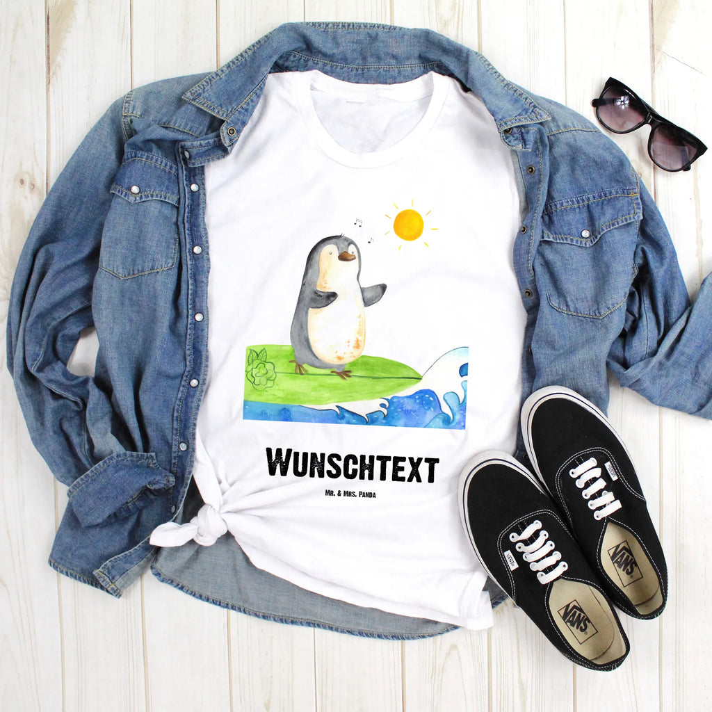 Personalisiertes T-Shirt Pinguin Surfer T-Shirt Personalisiert, Wunschtext, Bedrucken, T-Shirt mit Aufruck, Männer, Frauen, T-Shirt mit Namen, Pinguin, Pinguine, Urlaub, Wellen, Surfer, Portugal, Hawaii, Wellen reiten, surfen