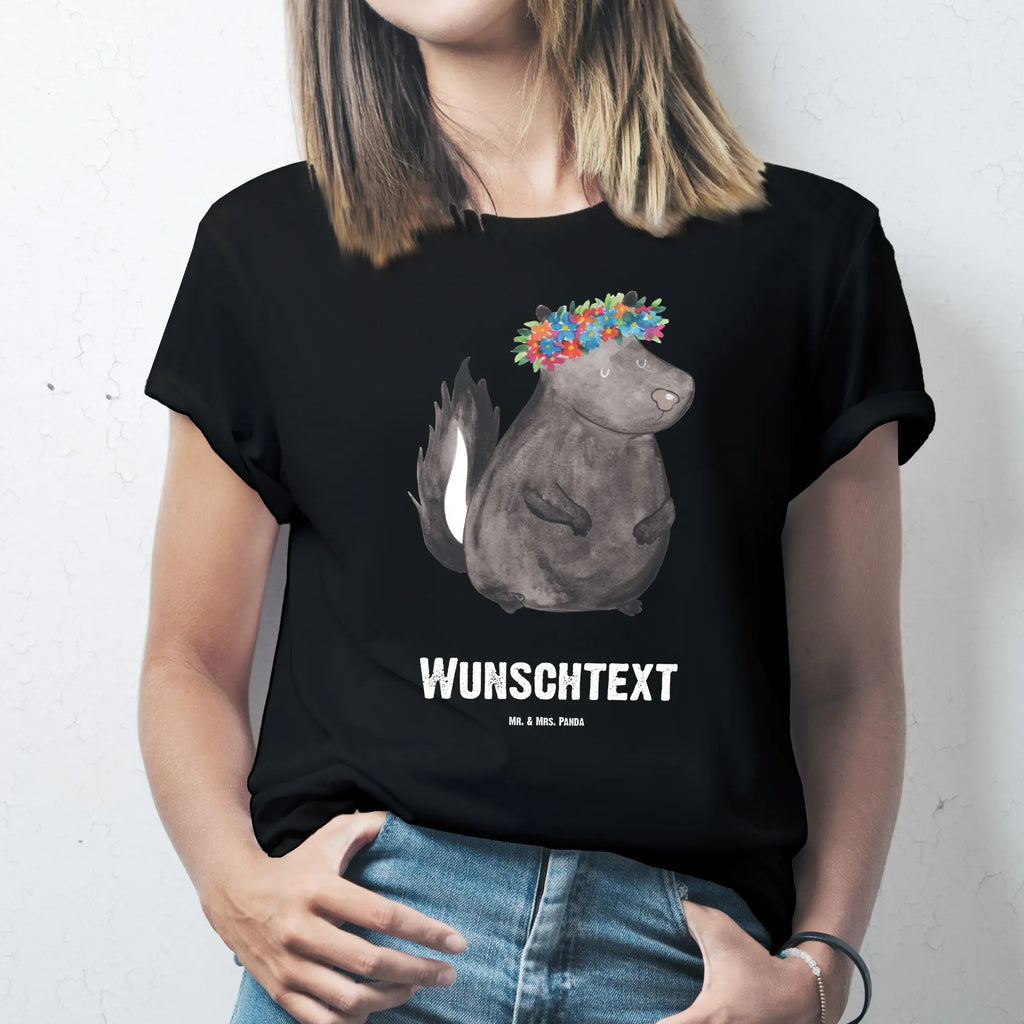Personalisiertes T-Shirt Stinktier Blumenmaedchen Wunschtext, T-Shirt mit Namen, Bedrucken, T-Shirt Personalisiert, T-Shirt mit Aufruck, Stinktier, Skunk, Namaste, Wildtier, Raubtier, Yoga, Stinki, Stinker