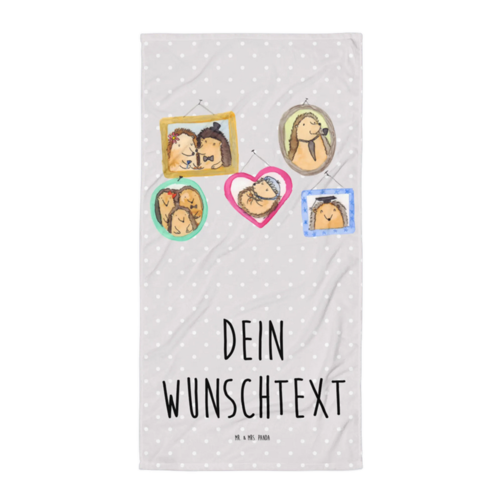 Handtuch mit Namen Igel Familie Handtuch In XL Mit Personalisierung, Handtuch XL Für Hochzeit Mit Wunschtext, Handtuch XL Für Paare Mit Wunschtext, Handtuch XL Für Strand Personalisiert, Flauschiges Handtuch XL Personalisiert, XL Handtuch Mit Namen, Wellnesshandtuch XL Mit Wunschtext, Handtuch XL Für Männer Mit Gravur, Handtuch XL Für Kinder Mit Namen, Saunatuch XL Mit Gravur, Personalisiertes XL Handtuch, Mikrofaser Handtuch XL Mit Namen, Handtuch XL Für Frauen Mit Wunschtext, Geschenkhandtuch XL Mit Gravur, Hochwertiges Handtuch XL Mit Namen, Handtuch 80x200 Mit Wunschtext, Bio Baumwolle Handtuch XL Mit Wunschtext, Handtuch Übergröße Mit Wunschtext, Sporthandtuch XL Mit Namen, XL Handtuch Mit Wunschtext, Extra Großes Handtuch Mit Namen, Handtuch 100x180 Personalisiert, Großes Baumwollhandtuch Mit Gravur, Großes Handtuch Mit Gravur, Design Handtuch XL Mit Gravur, Duschtuch XL Mit Namen, XL Handtuch Als Geburtstagsgeschenk Mit Namen, Badehandtuch XL Mit Wunschtext, Handtuch XL Für Sauna Mit Gravur, Familie, Vatertag, Muttertag, Bruder, Schwester, Mama, Papa, Oma, Opa, Bilder, Igel, Zusammenhalt, Glück, Liebe