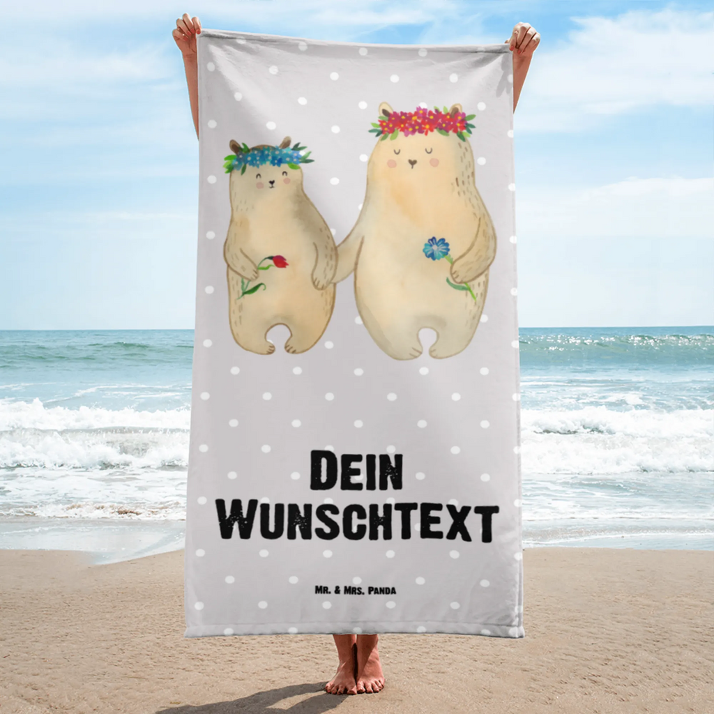 Handtuch mit Namen Bären mit Blumenkranz Mikrofaser Handtuch XL Mit Namen, XL Handtuch Mit Wunschtext, Frottier, Wellnesshandtuch XL Mit Wunschtext, Duschtuch XL Mit Namen, Handtuch Übergröße Mit Wunschtext, Handtuch XL Für Hochzeit Mit Wunschtext, Handtuch XL Für Kinder Mit Namen, Handtuch 100x180 Personalisiert, Reisehandtuch, Strandhandtuch, XL Handtuch Als Geburtstagsgeschenk Mit Namen, XL Handtuch Mit Namen, Geschenkhandtuch XL Mit Gravur, Groß, Sporthandtuch XL Mit Namen, Hochwertiges Handtuch XL Mit Namen, Urlaub, Saunahandtuch, Handtuch In XL Mit Personalisierung, Kinderhandtuch, Handtuch XL Für Frauen Mit Wunschtext, Personalisiertes XL Handtuch, Badehandtuch XL Mit Wunschtext, Handtuch XL Für Paare Mit Wunschtext, Flauschiges Handtuch XL Personalisiert, Badetuch Kinder, Wellnessgeschenk, Saunatuch XL Mit Gravur, Großes Handtuch Mit Gravur, Handtuch mit Motiv, Bio Baumwolle Handtuch XL Mit Wunschtext, Handtuch XL Für Strand Personalisiert, Handtuch XL Für Sauna Mit Gravur, Großes Baumwollhandtuch Mit Gravur, Design Handtuch XL Mit Gravur, Badetuch, Handtuch XL Für Männer Mit Gravur, Handtuch 80x200 Mit Wunschtext, Baumwoll Handtuch, Extra Großes Handtuch Mit Namen, Vatertag, Mama, Papa, Oma, Opa, Familie, Schwester, Bruder, Muttertag, Kinder, Family, Mutter, Weltbeste Mama, Mutti, Vorbild, Kind, Lieblingsmensch, Lieblingsmama, Mami, Bär, Geschenk Mama. Muttertag, Töchter, Bären, Beste Mutter, Tochter