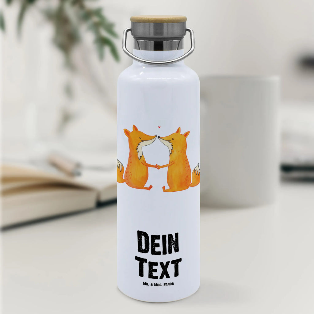Personalisierte Trinkflasche Füchse Liebe Getränkeflasche Mit Wunschtext, Trinkflasche Für Kita Mit Namen, Trinkflasche Für Damen Mit Namen, Trinkbehälter Mit Namen, Trinkflasche Als Geschenk Mit Namen, Thermo-Trinkflasche Mit Namen, Lustige Trinkflasche Mit Gravur, Kunststoff Trinkflasche Mit Wunschtext, Trinkflasche Für Schule Mit Wunschtext, Trinkflasche Für Sport Mit Wunschtext, Design Trinkflasche Mit Wunschtext, Trinkflasche Für Erwachsene Mit Gravur, Trinkflasche Mit Namen, Glas Trinkflasche Mit Namen, Flasche Mit Gravur, Wasserflasche Mit Namen, Trinkflasche Für Büro Mit Gravur, Trinkflasche Mit Motiv Und Namen, BPA-Freie Trinkflasche Personalisiert, Trinkflasche Mit Gravur, Personalisierte Trinkflasche, Trinkflasche Mit Text, Trinkflasche Für Herren Mit Gravur, Auslaufsichere Trinkflasche Mit Wunschtext, Trinkflasche Mit Wunschtext, Isolierte Trinkflasche Mit Gravur, Trinkflasche Mit Klappdeckel Und Wunschtext, Trinkflasche Für Kinder Mit Namen, Trinkflasche Bedruckt Mit Namen, Trinkflasche Selbst Gestalten, Edelstahl Trinkflasche Mit Gravur, Wiederverwendbare Trinkflasche Mit Wunschtext, Geschenk Trinkflasche Personalisiert, Fuchs, Ehe, Fox, Liebe, Ehefrau, Freund, Freundin, Ehemann, Paar, Verlobte, Füchse, Liebespaar, Partner, Liebesbeweis