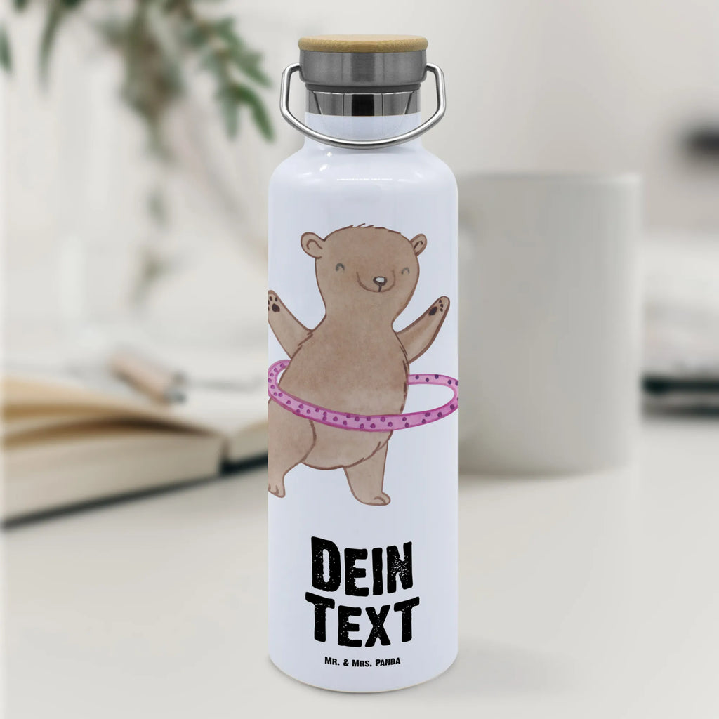 Personalisierte Trinkflasche Bär Hula Hoop Design Trinkflasche Mit Wunschtext, Trinkflasche Selbst Gestalten, Thermo-Trinkflasche Mit Namen, Edelstahl Trinkflasche Mit Gravur, Trinkflasche Für Damen Mit Namen, Auslaufsichere Trinkflasche Mit Wunschtext, Trinkflasche Für Kita Mit Namen, Wasserflasche Mit Namen, Trinkflasche Für Sport Mit Wunschtext, Lustige Trinkflasche Mit Gravur, Flasche Mit Gravur, Trinkflasche Mit Text, Trinkflasche Für Kinder Mit Namen, Kunststoff Trinkflasche Mit Wunschtext, Trinkflasche Mit Klappdeckel Und Wunschtext, Wiederverwendbare Trinkflasche Mit Wunschtext, Isolierte Trinkflasche Mit Gravur, Trinkflasche Als Geschenk Mit Namen, Trinkflasche Mit Namen, Trinkflasche Mit Motiv Und Namen, Trinkflasche Für Erwachsene Mit Gravur, Trinkbehälter Mit Namen, Trinkflasche Mit Gravur, Glas Trinkflasche Mit Namen, Trinkflasche Für Büro Mit Gravur, Geschenk Trinkflasche Personalisiert, Getränkeflasche Mit Wunschtext, Trinkflasche Mit Wunschtext, Trinkflasche Für Herren Mit Gravur, Trinkflasche Bedruckt Mit Namen, Trinkflasche Für Schule Mit Wunschtext, BPA-Freie Trinkflasche Personalisiert, Personalisierte Trinkflasche, Geschenk, Sport, Sportart, Hobby, Schenken, Danke, Dankeschön, Auszeichnung, Gewinn, Sportler, Training, Fitness, Hula Hoop