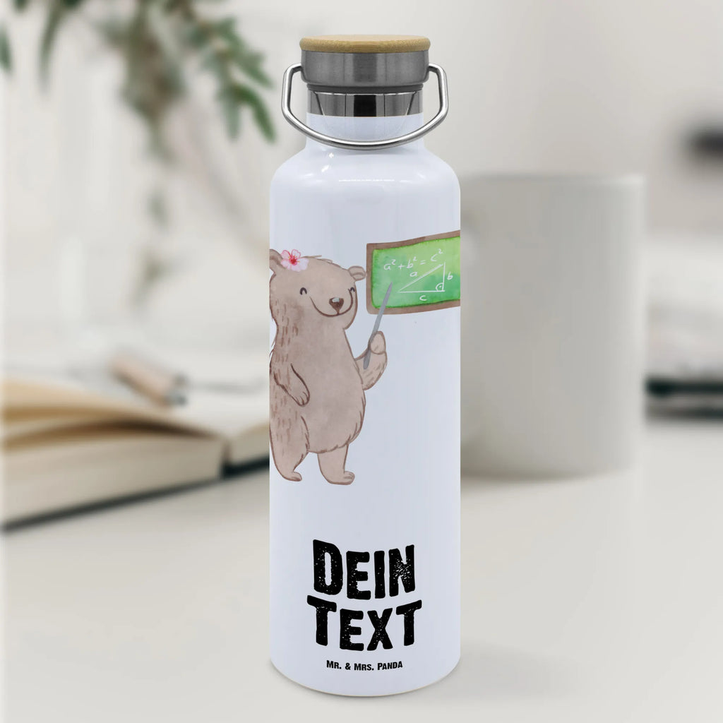 Personalisierte Trinkflasche Mathematikerin mit Herz Trinkflasche Für Büro Mit Gravur, Trinkflasche Für Kinder Mit Namen, Geschenk Trinkflasche Personalisiert, Trinkflasche Für Damen Mit Namen, Trinkflasche Für Erwachsene Mit Gravur, Lustige Trinkflasche Mit Gravur, Wiederverwendbare Trinkflasche Mit Wunschtext, Trinkflasche Mit Klappdeckel Und Wunschtext, Trinkflasche Mit Namen, Trinkflasche Für Sport Mit Wunschtext, Trinkflasche Mit Motiv Und Namen, Wasserflasche Mit Namen, Kunststoff Trinkflasche Mit Wunschtext, Trinkflasche Mit Wunschtext, Trinkflasche Mit Gravur, Trinkflasche Für Kita Mit Namen, Design Trinkflasche Mit Wunschtext, Thermo-Trinkflasche Mit Namen, Glas Trinkflasche Mit Namen, Isolierte Trinkflasche Mit Gravur, Flasche Mit Gravur, Trinkflasche Für Herren Mit Gravur, BPA-Freie Trinkflasche Personalisiert, Getränkeflasche Mit Wunschtext, Edelstahl Trinkflasche Mit Gravur, Trinkflasche Für Schule Mit Wunschtext, Trinkflasche Bedruckt Mit Namen, Trinkflasche Mit Text, Personalisierte Trinkflasche, Trinkflasche Als Geschenk Mit Namen, Trinkflasche Selbst Gestalten, Trinkbehälter Mit Namen, Auslaufsichere Trinkflasche Mit Wunschtext, Geschenk, Schenken, Jubiläum, Danke, Dankeschön, Beruf, Ausbildung, Abschied, Rente, Kollege, Kollegin, Arbeitskollege, Mitarbeiter, Firma, Mathematikerin, Studentin Mathe, Bachelor, Master, Mathematik Studium