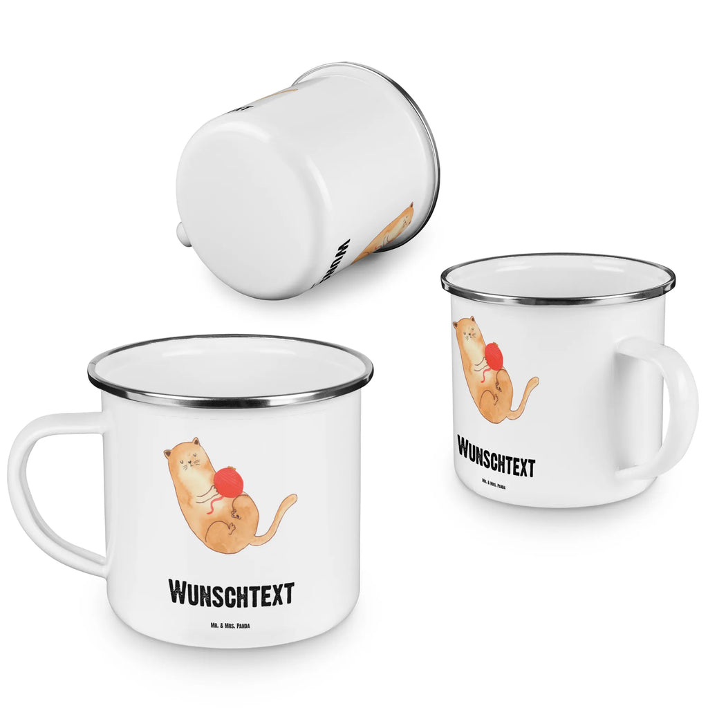 Personalisierte Emaille Tasse Katzen Wollknäul personalisierte tassen, tassen bedrucken, tasse bedrucken, tasse selbst gestalten, Emaille Tasse personalisiert, personalisierte tasse, Campinggeschirr personalsisert, Emaille Tasse mit Namen, Campingtasse personalisiert, tasse mit namen, Campingtasse bedrucken, Namenstasse, Katze, Katzenmotiv, Katzenfan, Katzendeko, Katzenfreund, Katzenliebhaber, Katzenprodukte, Katzenartikel, Katzenaccessoires, Katzensouvenirs, Katzenliebhaberprodukte, Katzenmotive, Spiel, verspielt, Katzenhalter, Wolle, Katzen, Wollknäuel, Spielen, Katzenbesitzerin, Kater, Mietze, Haustier, Cats, Cat