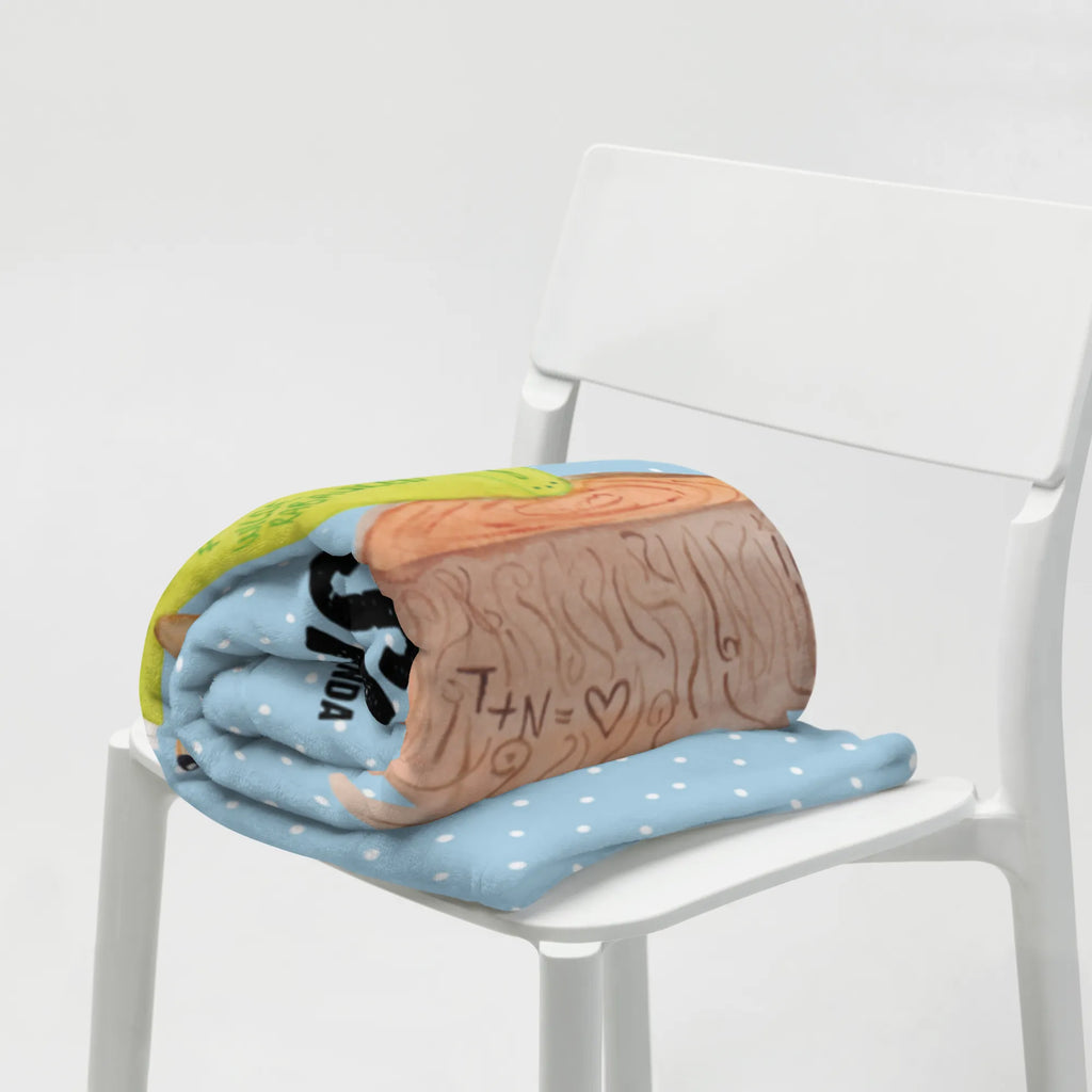 Babydecke mit Namen Igel Indianer Wohnzimmerdecke, Babydecke mit Namen, Entspannen, Jahrestagsgeschenk, Dekoration, Babydecke Bedrucken, Babdyecke Personalisiert, Krabbeldecke Personalisiert, Schmusedecke, Kuschelfleecedecke, Kinderdecke, Fleecedecke, Teddydecke, Kuscheldecke XXL, Gemütlich, Babygeschenk Personalisiet, Mikrofaser Decke, Babygeschenk mit Namen, Krabbeldecke mit Namen, Weihnachtsgeschenk, Dekodecke, Tiere, Waldtiere, Lagerfeuer, Igel, Camping, Abenteuer, Indianer