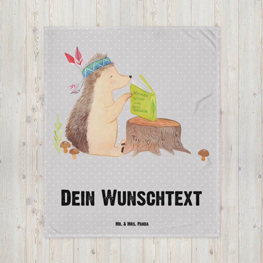 Babydecke mit Namen Igel Indianer Wohnzimmerdecke, Babydecke mit Namen, Entspannen, Jahrestagsgeschenk, Dekoration, Babydecke Bedrucken, Babdyecke Personalisiert, Krabbeldecke Personalisiert, Schmusedecke, Kuschelfleecedecke, Kinderdecke, Fleecedecke, Teddydecke, Kuscheldecke XXL, Gemütlich, Babygeschenk Personalisiet, Mikrofaser Decke, Babygeschenk mit Namen, Krabbeldecke mit Namen, Weihnachtsgeschenk, Dekodecke, Tiere, Waldtiere, Lagerfeuer, Igel, Camping, Abenteuer, Indianer