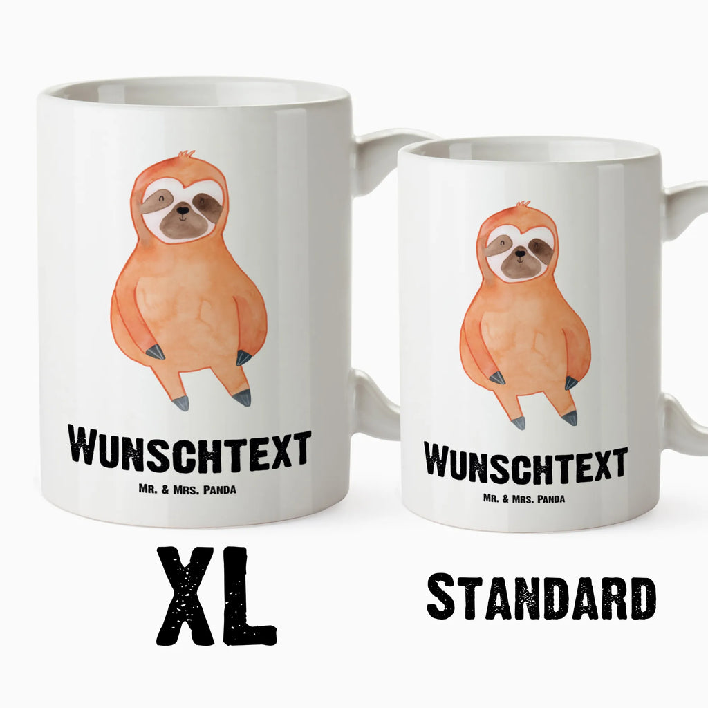 Personalisierte XL Tasse Faultier Zufrieden Große Tasse Bedruckt Mit Namen, XL Tasse Als Geschenk Mit Spruch, Große Tasse Mit Text, Tasse In Übergröße Mit Text, Riesige Tasse Mit Botschaft, Jumbo Tasse Personalisiert, Lustige XL Tasse Mit Wunschtext, Riesentasse Mit Gravur, Große Tasse Mit Aufdruck, Teetasse XL Mit Wunschtext, XL Tasse Mit Eigenem Text, Extra Große Tasse Personalisiert, XL Tasse Für Büro Mit Wunschtext, XL Kaffeebecher Mit Wunschtext, Mega Tasse Mit Spruch, Design Tasse Groß Mit Personalisierung, Frühstückstasse XL Mit Namen, XL Tasse Mit Liebevollem Spruch, Mikrowellengeeignete XL Tasse Mit Text, Personalisierte XL Tasse, Kaffeetasse XL Mit Namen, Becher XL Personalisiert, XL Tasse Mit Wunschtext, Faultier, Faultier Geschenk, Faultier Deko, Glück, glücklich, Pause, zufrieden, Faultiere, faul, happy, Gelassenheit, Ruhe, Zufriedenheit, Frieden, Lieblingstier, relaxen