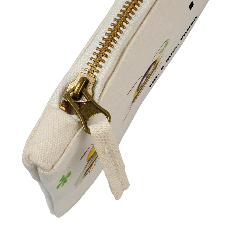 Make-up bag bees Pair Love, Loving, Two, Together, Marriage, Engagement, Proposal of marriage, Love gift, gift for her, gift for him, anniversary gift, Valentine&#39;s Day Gift for Women Love Gift Anniversary Wedding Anniversary Party Favor Gift for Girlfriend Gift for Partner Boyfriend Gift Token of Love for Men for Husband Turtles Turtles in Love