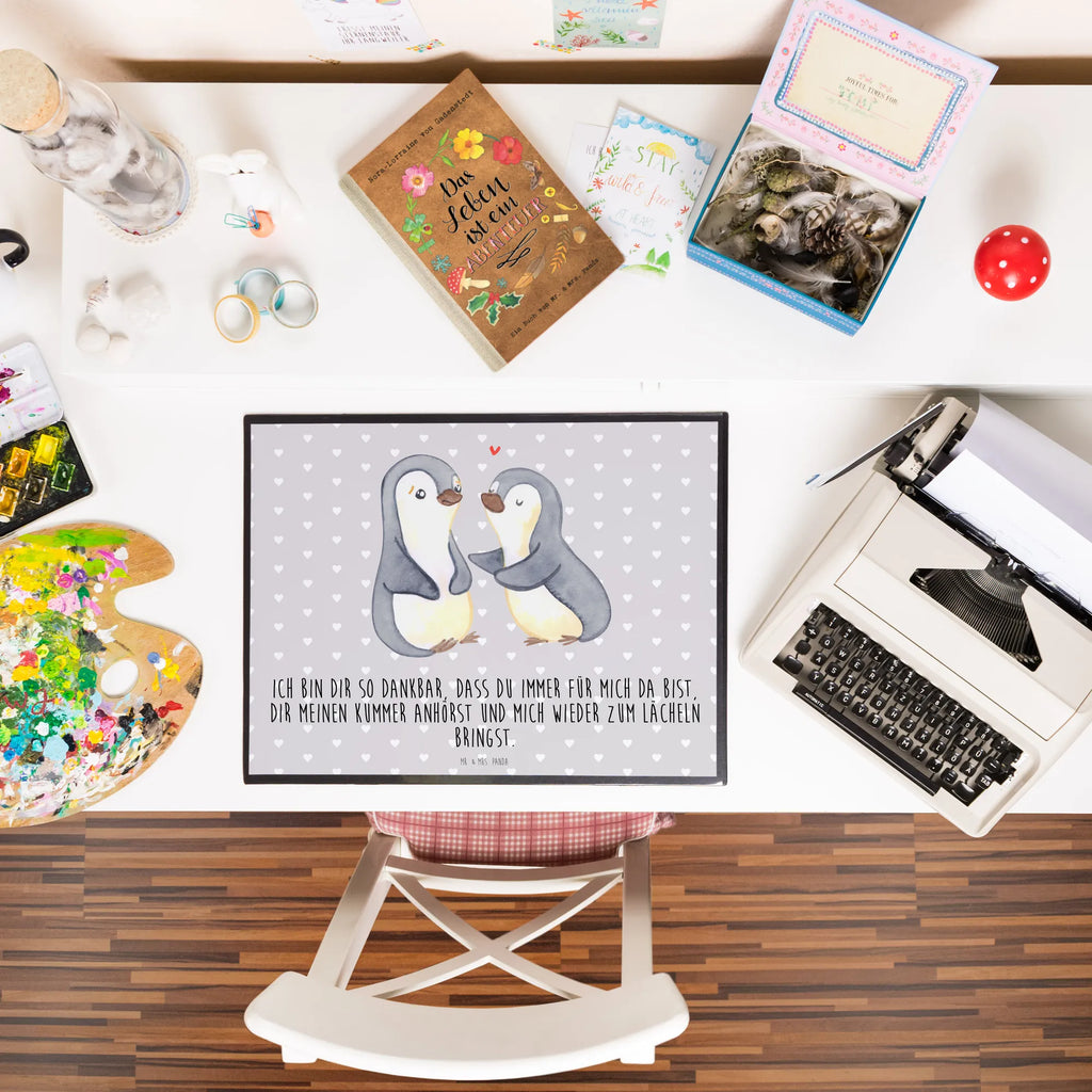 Schreibtischunterlage Pinguine trösten arbeitsunterlage, Schreibtischauflage, schreibtischmatte, tischpads, schreibtischauflagen, Schreibtisch Matte, schreibauflage, schreibauflagen, tischmatten, tischauflagen, tischpad, schreibmatte, Schreibtisch Unterlagen, schreibtischunterlagen, tischauflage, schreibtischunterlage, Schreibunterlage, tischmatte, arbeitsmatte, Tischunterlage, pultunterlage, Freundin, Freund, Liebe, Liebesgeschenk, Jahrestag, Verlobung, Partner, Ehemann, Ehefrau, Heiraten, Heiratsantrag, Hocheitstag, Hochzeitstag, für Männer, Liebesbeweis, Valentinstag, für Ehemann, Geschenk für Frauen, Mitbringsel, Geschenk für Partner, Geschenk für Freundin