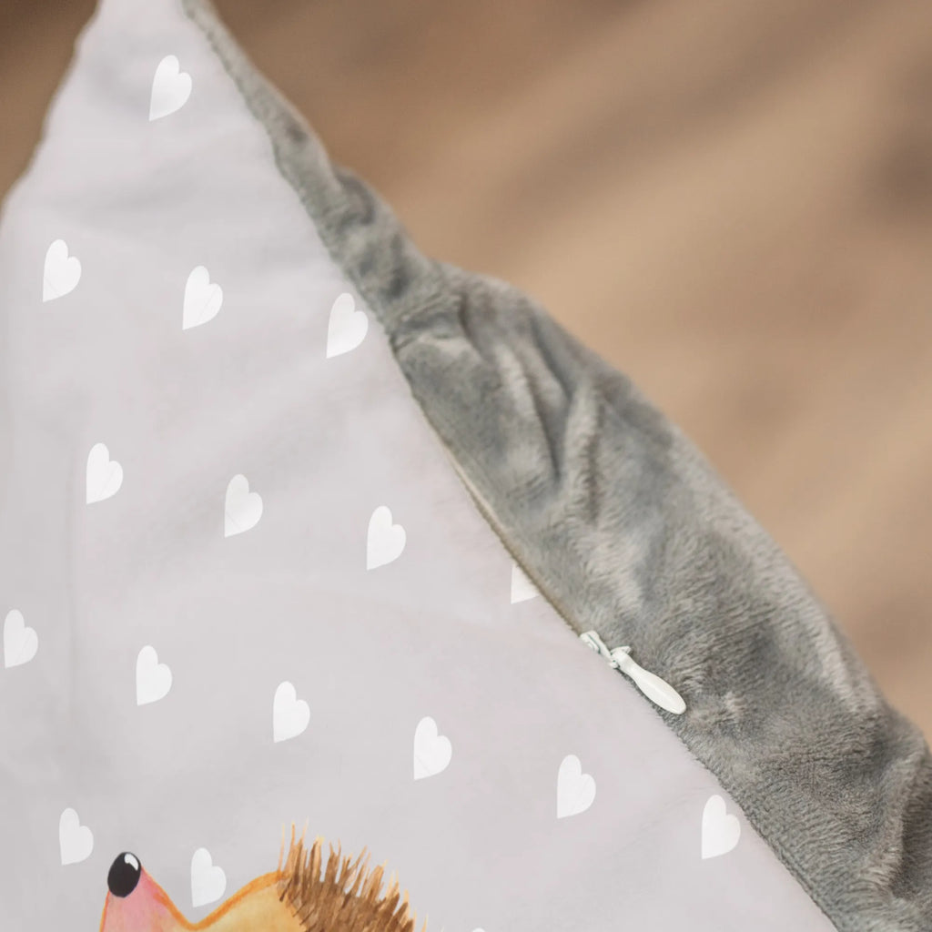 Katzenbett Igel händchenhaltend Katzenbett, Kater, Katenborb, Katzenliege, Tierbett, Körbchen, Katze, Liebe, Partner, Freund, Freundin, Ehemann, Ehefrau, Heiraten, Verlobung, Heiratsantrag, Liebesgeschenk, Jahrestag, Hocheitstag, Igel, Liebesbeweis, Igelliebe, Geschenk für zwei, Gemeinsamkeit, Lieblingsmensch, Liebesbotschaft, Hochzeit, große Liebe, Love, Hand in Hand