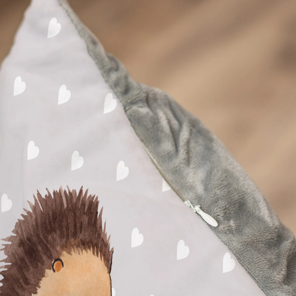 Katzenbett Igel Liebe Katzenbett, Tierbett, Kater, Katzenliege, Katenborb, Katze, Körbchen, Liebe, Partner, Freund, Freundin, Ehemann, Ehefrau, Heiraten, Verlobung, Heiratsantrag, Liebesgeschenk, Jahrestag, Hocheitstag, Verlobt, Hochzeit, Verheiratet, Verliebt, Liebesbeweis, Geschenk, Igel, Hochzeitstag