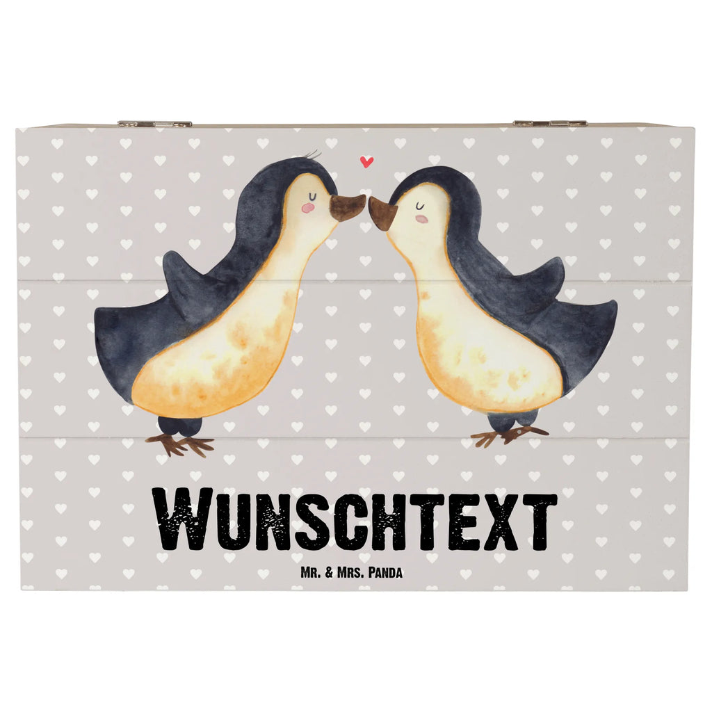 Personalisierte Holzkiste Pinguine Kuss Erinnerungsbox mit Namen, Dekokiste Personalisiert, Holzkiste Personalisiert, Schatulle mit Namen, Erinnerungskiste Personalisiert, Schatzkiste mit Namen, Erinnerungsbox Personalisiert, Kiste mit Namen, Aufbewahrungsbox mit Namen, mit Namen, GEschenkdose Personalisiert, Geschenkbox Personalisiert, Schatzkiste Personalisiert, Truhe Personalisiert, Truhe mit Namen, Dekokiste mit Namen, Kiste Personalisiert, Aufbewahrungsbox Personalisiert, Schatulle Personalisiert, Holzkiste mit Namen, Partner, Ehemann, Heiratsantrag, Ehefrau, Liebe, Freund, Hocheitstag, Liebesgeschenk, Jahrestag, Freundin, Heiraten, Verlobung, Valentinstag, Hochzeitstag, Geschenk für Partner, für Ehemann, für Männer, Geschenk für Frauen, Liebesbeweis, Geschenk für Freundin, Mitbringsel