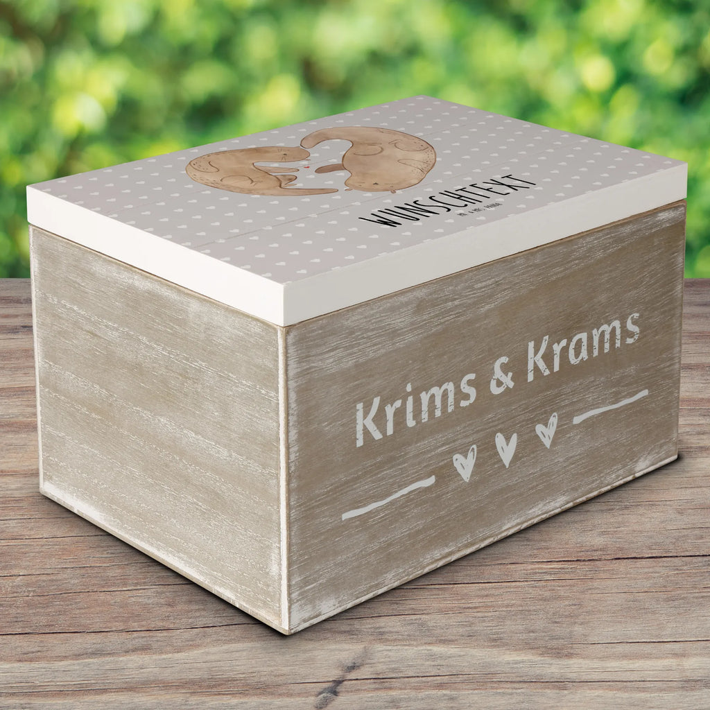 Personalised wooden chest otter valentine mit Namen, Erinnerungsbox Personalisiert, Aufbewahrungsbox mit Namen, Schatulle Personalisiert, Geschenkbox Personalisiert, Aufbewahrungsbox Personalisiert, Erinnerungsbox mit Namen, Kiste mit Namen, Holzkiste Personalisiert, Schatulle mit Namen, Erinnerungskiste Personalisiert, Kiste Personalisiert, Truhe Personalisiert, Dekokiste Personalisiert, Schatzkiste mit Namen, Schatzkiste Personalisiert, Holzkiste mit Namen, Truhe mit Namen, GEschenkdose Personalisiert, Dekokiste mit Namen, Partner, Ehemann, Heiratsantrag, Ehefrau, Liebe, Freund, Hocheitstag, Liebesgeschenk, Jahrestag, Freundin, Heiraten, Verlobung, für Männer, für Ehemann, Hochzeitstag, Geschenk für Partner, Valentinstag, Geschenk für Freundin, Geschenk für Frauen, Mitbringsel, Liebesbeweis