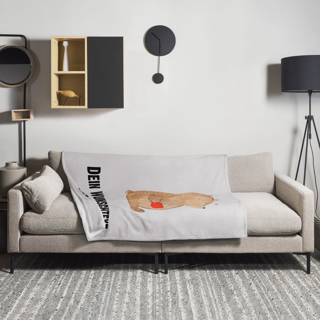 Personalisierte Decke Bär Morgenkaffee Personalisierte Decke, Decke bedrucken, Kuscheldecke mit Namen, Decke mit Namen, Kuscheldecke bedrucken, Liebe, Partner, Freund, Freundin, Ehemann, Ehefrau, Heiraten, Verlobung, Heiratsantrag, Liebesgeschenk, Jahrestag, Hocheitstag, Mitbringsel, Geschenk für Freundin, Geschenk für Frauen, Valentinstag, Liebesbeweis, für Männer, Hochzeitstag, Geschenk für Partner, für Ehemann