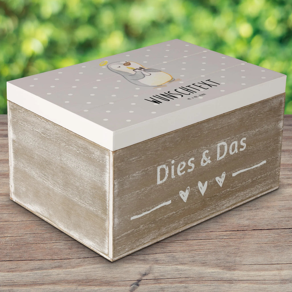 Personalisierte Holzkiste Pinguin Kommunion mit Namen, Dekokiste Personalisiert, Erinnerungsbox Personalisiert, Aufbewahrungsbox mit Namen, Schatzkiste Personalisiert, Schatzkiste mit Namen, Holzkiste Personalisiert, Aufbewahrungsbox Personalisiert, Geschenkbox Personalisiert, Schatulle Personalisiert, Kiste Personalisiert, Erinnerungsbox mit Namen, Kiste mit Namen, Holzkiste mit Namen, Erinnerungskiste Personalisiert, Dekokiste mit Namen, Truhe Personalisiert, GEschenkdose Personalisiert, Schatulle mit Namen, Truhe mit Namen, Jugendweihe, Konfirmation Geschenk, Kommunion, Konfirmation, Glauben, Kommunion Dankeschön, Sonnenschein, Kommunion Geschenk