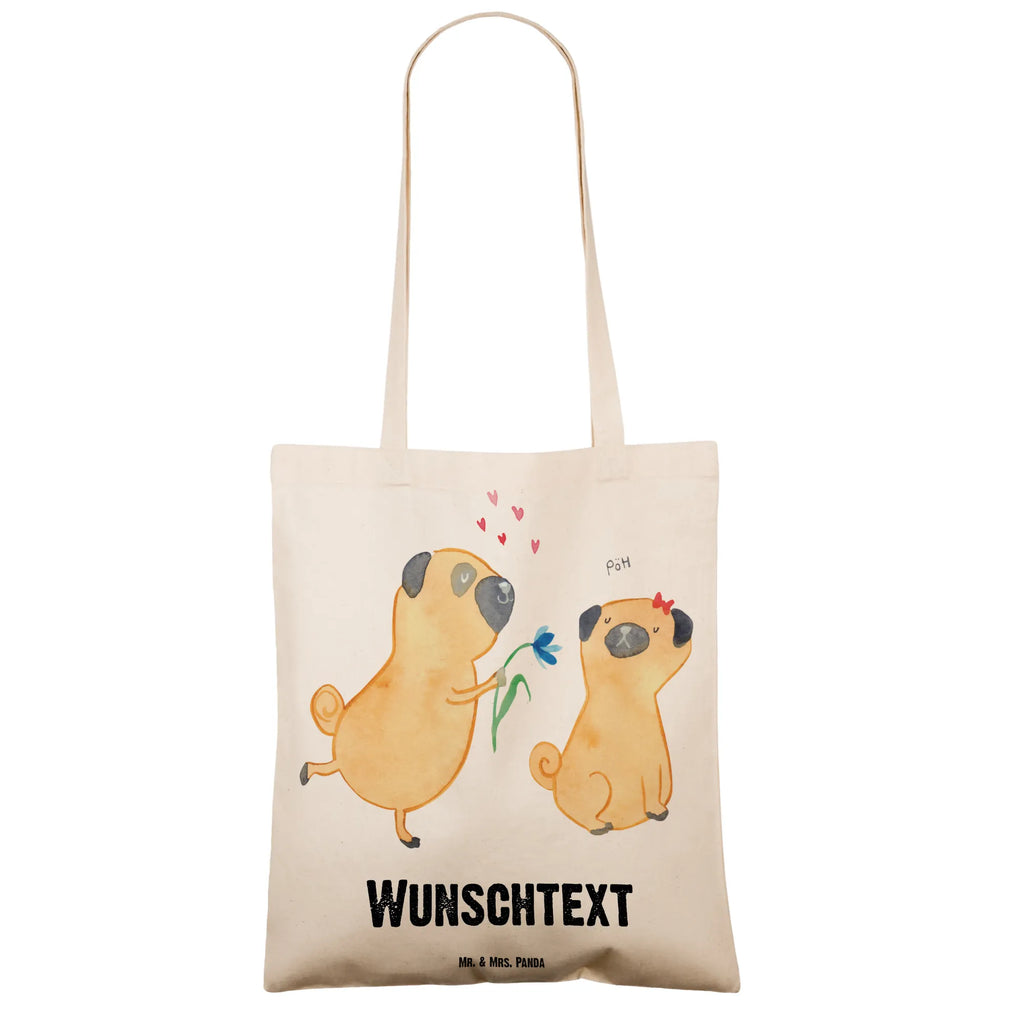Personalisierte Tragetasche Mops verliebt Tüte, Personalisierter Beutel, Personalisierte Beuteltasche, Personalisierte Kindergartentasche, Stoffbeutel mit Namen, Schultertasche, Personalisierte Jutetasche, Personalisierte Tasche, Tragetasche mit Namen, Personalisierter Stoffbeutel, Umhängetasche, Strandtasche, Personalisierter Jutebeutel, Shopper, Einkaufsbeutel, Einkaufstasche mit Namen, Personalisierte Einkaufstasche, Sprüche, Hund, Hunderasse, Hundebesitzer, Hundemotiv, Haustier, Tierliebhaber, Partner, Geschenk Freund, Mops, Liebe, Verliebt, Hundeliebe, Liebesspruch. Verlobt, Möpse