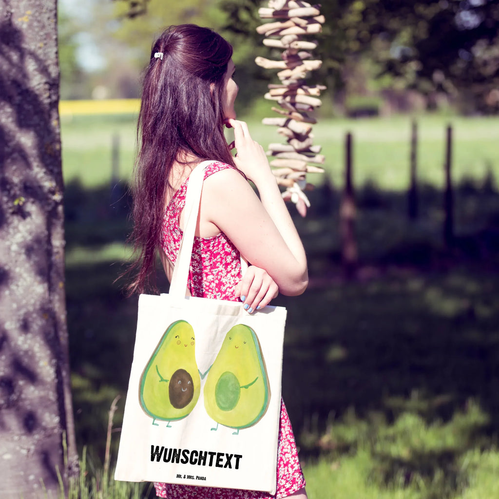 Personalisierte Tragetasche Avocado Pärchen Tragetasche mit Namen, Tüte, Personalisierte Tasche, Strandtasche, Shopper, Einkaufsbeutel, Personalisierte Kindergartentasche, Personalisierter Jutebeutel, Personalisierte Jutetasche, Umhängetasche, Einkaufstasche mit Namen, Stoffbeutel mit Namen, Schultertasche, Personalisierter Beutel, Personalisierte Beuteltasche, Personalisierte Einkaufstasche, Personalisierter Stoffbeutel, Avocado, Veggie, Vegan, Gesund, Kinder, Babyparty, Schwangerschaft, Babyshower, Hochzeit, Geburt, Liebe, Familie, Avocuddle, Avocados