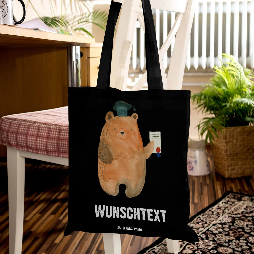 Personalisierte Tragetasche Prüfungsbär Personalisierter Beutel, Einkaufstasche mit Namen, Personalisierter Stoffbeutel, Personalisierte Jutetasche, Personalisierte Beuteltasche, Personalisierte Einkaufstasche, Personalisierter Jutebeutel, Personalisierte Kindergartentasche, Personalisierte Tasche, Stoffbeutel mit Namen, Tragetasche mit Namen, Bär, Teddy, Teddybär, Abitur, Prüfungen, Abschlusszeugnis, Zeugnis, Abschluss, Prüfung bestanden