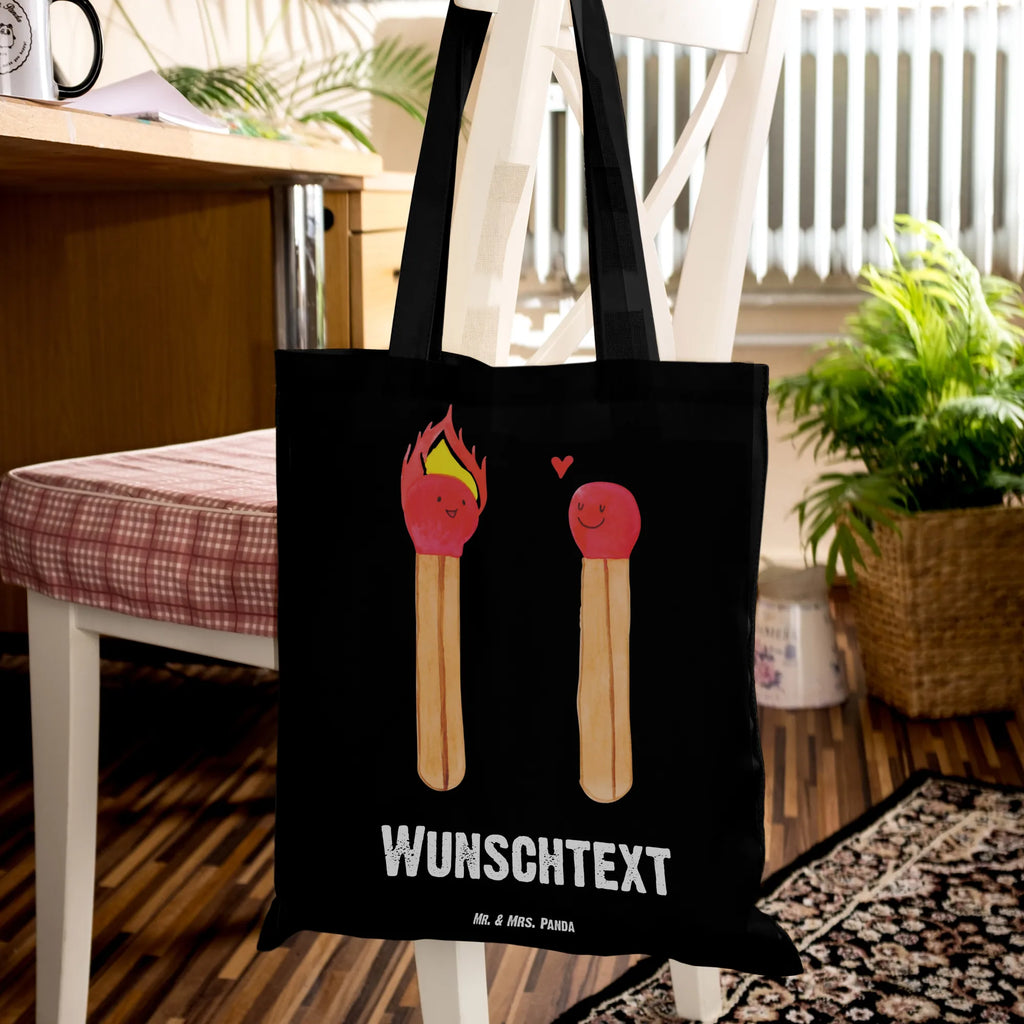 Personalisierte Tragetasche Streichhölzer Einkaufstasche mit Namen, Tragetasche mit Namen, Personalisierter Beutel, Stoffbeutel mit Namen, Personalisierte Jutetasche, Personalisierter Jutebeutel, Personalisierte Einkaufstasche, Personalisierte Tasche, Personalisierte Kindergartentasche, Personalisierter Stoffbeutel, Personalisierte Beuteltasche, Liebe, Partner, Freund, Freundin, Ehemann, Ehefrau, Heiraten, Verlobung, Heiratsantrag, Liebesgeschenk, Jahrestag, Hocheitstag, Streichhölzer