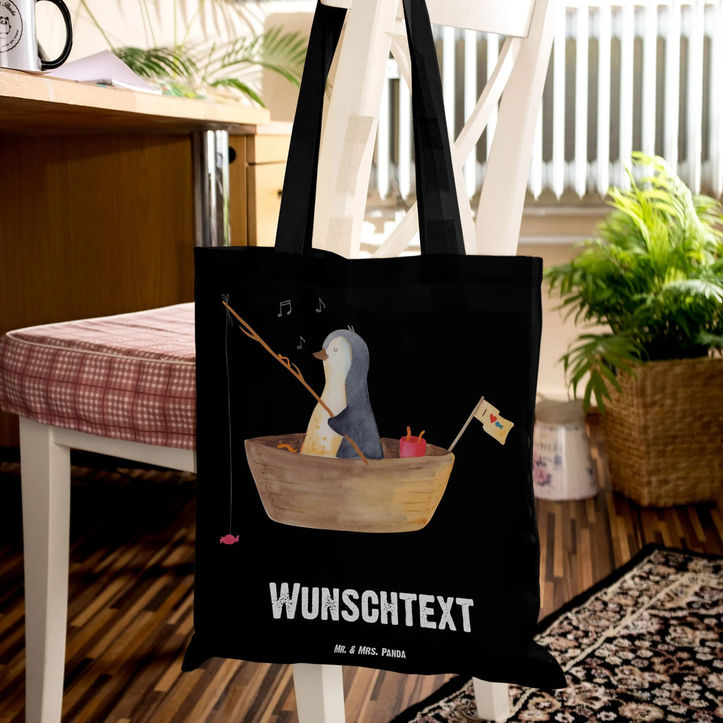 Personalisierte Tragetasche Pinguin Angelboot Personalisierte Einkaufstasche, Personalisierte Beuteltasche, Einkaufstasche mit Namen, Tragetasche mit Namen, Personalisierte Tasche, Personalisierter Beutel, Stoffbeutel mit Namen, Personalisierte Kindergartentasche, Personalisierte Jutetasche, Personalisierter Stoffbeutel, Personalisierter Jutebeutel, Pinguin, Pinguine, Neuanfang, Trennung, Motivation, Boot, Neustart, Scheidung, Angeln, Geschenkidee Liebeskummer, Lebenslust, genießen, Leben, Angelboot