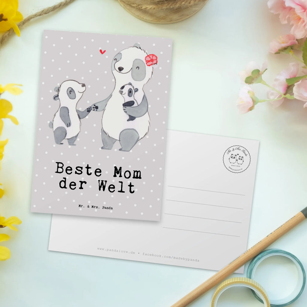 Postcard panda best mom in the world Kunstkarten, Designkarte, Grußkarte, Ansichtskarten, spruchkarte, Postkarten, einzelkarte, Fotokarte, Ansichtskarte, Postkarte, bildkarte, kunstkarte, Motivkarte, Geschenkidee, Geschenk, Schenken, Mitbringsel, Geburtstag, Geburtstagsgeschenk, für, Danke, Dankeschön, Bedanken, Freude machen, Geschenktipp, Sohn, Mutter, Tochter, Muttertag, Ma, Mami, Beste, Mommy, Supermama, Mom, Mutti, Mama, Beste Mama
