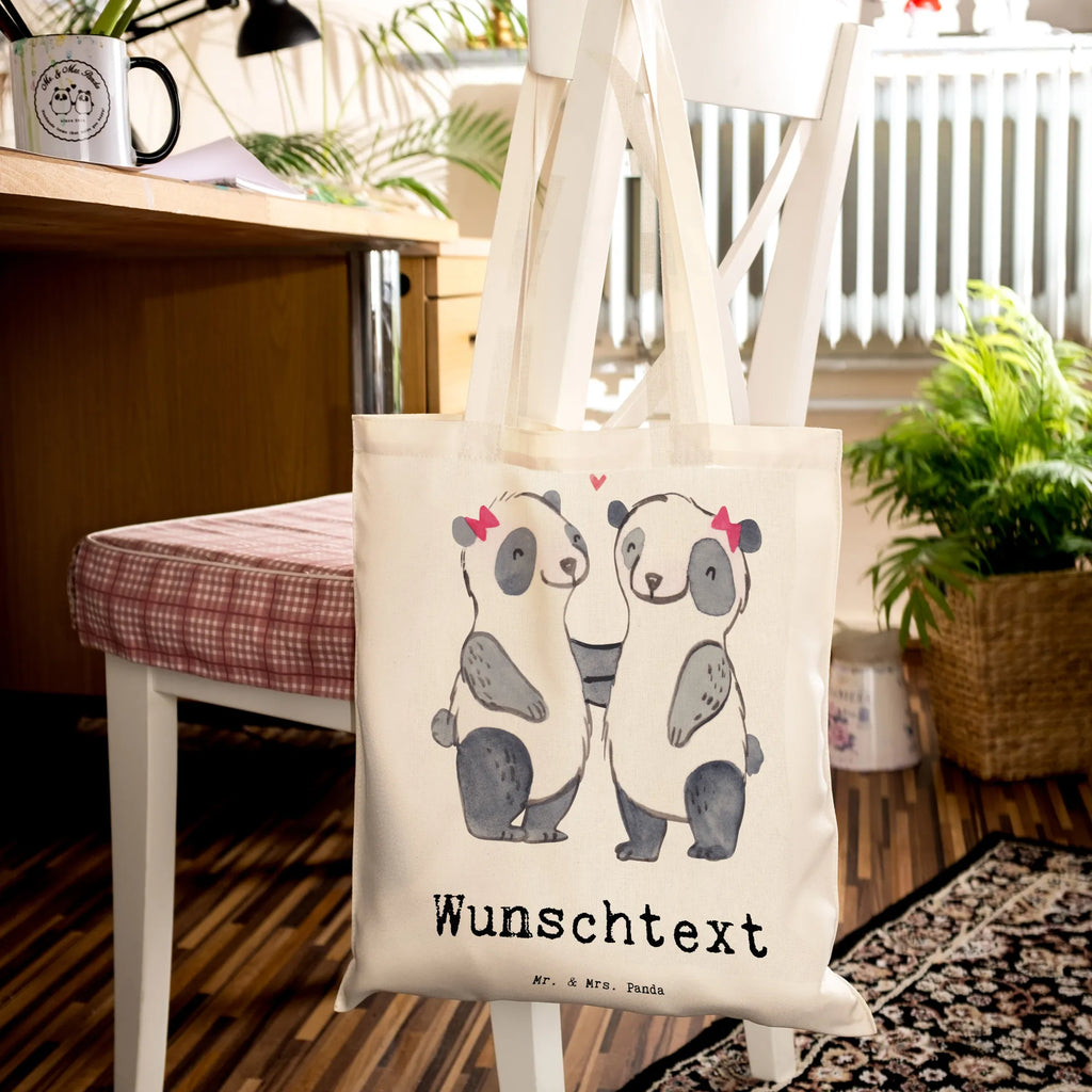 Personalisierte Tragetasche Panda Beste Halbtante der Welt Personalisierte Beuteltasche, Personalisierte Kindergartentasche, Personalisierter Jutebeutel, Tragetasche mit Namen, Personalisierte Einkaufstasche, Shopper, Tüte, Strandtasche, Personalisierte Jutetasche, Umhängetasche, Personalisierter Beutel, Personalisierter Stoffbeutel, Einkaufsbeutel, Personalisierte Tasche, Einkaufstasche mit Namen, Schultertasche, Stoffbeutel mit Namen, Geschenkidee, Geschenk, Schenken, Mitbringsel, Geburtstag, Geburtstagsgeschenk, für, Danke, Dankeschön, Bedanken, Freude machen, Geschenktipp, Stiefgeschwister, Familie, Beste Tante, Tante, Stief, Halbtante, Stieftante, Kleinigkeit