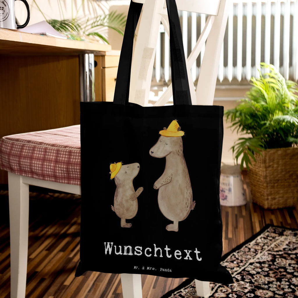 Personalisierte Tragetasche Bär Bester Vati der Welt Personalisierter Beutel, Personalisierter Jutebeutel, Stoffbeutel mit Namen, Einkaufsbeutel, Schultertasche, Personalisierte Tasche, Umhängetasche, Strandtasche, Tragetasche mit Namen, Shopper, Personalisierte Jutetasche, Personalisierte Kindergartentasche, Personalisierter Stoffbeutel, Personalisierte Beuteltasche, Einkaufstasche mit Namen, Tüte, Personalisierte Einkaufstasche, Geschenkidee, Geschenk, Schenken, Mitbringsel, Geburtstag, Geburtstagsgeschenk, für, Danke, Dankeschön, Bedanken, Freude machen, Geschenktipp, Vati, Vater, Familie, Dad, Mann, Bester, Geschenk Vater, Eltern, Paps, Kleinigkeit, Daddy, Papi, Papa