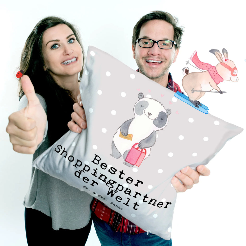 40x40 Kissen Panda Bester Shoppingpartner der Welt Sofakissen, Couchkissen, Kopfkissen, Kissen, Dekokissen Sofa, sitzkissen, Kissenbezüge, Kopfkissen 40x40, Kissen 40x40, Dekokissen 40x40, Dekokissen, sofakissen, Sofakissen 40x40, Kissenhülle, Kissen 40x40 Waschbar, Zierkissen, Motivkissen, Kissenbezug 40x40, Kissenhülle 40x40, für, Dankeschön, Geschenk, Schenken, Geburtstag, Geburtstagsgeschenk, Geschenkidee, Danke, Bedanken, Mitbringsel, Freude machen, Geschenktipp, Shopping-Queen, Begleitung, bff, Partner, Shopping, Shoppingpartner, Queen, Einkaufen, Shoppen, Freundin, Freund, Bester