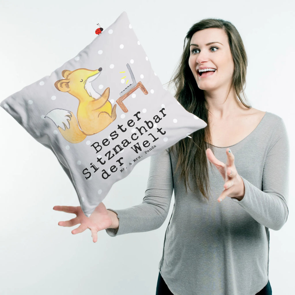 40x40 Kissen Fuchs Bester Sitznachbar der Welt kissen mikrofaser, Kuschelkissen, microfaser dekokissen, kissen für sofa, Motivkissen, zierkissen 40x40, Dekokissen 40x40, microfaser zierkissen, Dekokissen Sofa, Dekokissen, Mikrofaser Kissen, kuschel kissen, deko kissen, couch kissen, 40 X 40 Kissen, Kopfkissen 40x40, kissen für couch, kissen 40 x 40, zier kissen, Kopfkissen, wohnzimmer kissen, Sofakissen 40x40, couchkissen 40x40, microfaser sofakissen, kuschelkissen 40x40, wurfkissen, Polsterkissen, Couchkissen, Sofakissen, sofa kissen, Kissen, Kissen 40x40, 40x40 kissen, microfaser kopfkissen, Zierkissen, Geschenkidee, Geschenk, Schenken, Mitbringsel, Geburtstag, Geburtstagsgeschenk, für, Danke, Dankeschön, Bedanken, Freude machen, Geschenktipp, Mitstudent, Tischnachbar, Nachbar, Mitschüler, Universität, Schule, Uni, Sitznachbar, Kommilitone, Hochschule, Stuhlnachbar, Seminar