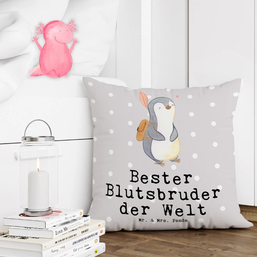 40x40 Kissen Pinguin Bester Blutsbruder der Welt Kissen, Zierkissen, Sofakissen 40x40, Sofakissen, Dekokissen Sofa, Kissen 40x40, Kopfkissen, sofakissen, Kopfkissen 40x40, sitzkissen, Kissenhülle, Dekokissen, Couchkissen, Kissenbezug 40x40, Kissen 40x40 Waschbar, Motivkissen, Kissenhülle 40x40, Kissenbezüge, Dekokissen 40x40, für, Dankeschön, Geschenk, Schenken, Geburtstag, Geburtstagsgeschenk, Geschenkidee, Danke, Bedanken, Mitbringsel, Freude machen, Geschenktipp, Geschwister, Bester, Bruderherz, Sido, Blutsbruder, Blutsgeschwister, Brüder, Freund, Familie, Kleinigkeit, Brother
