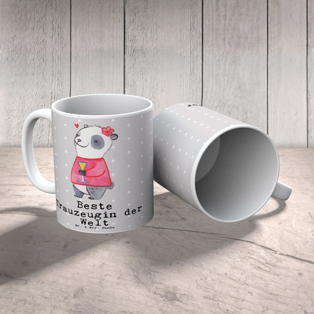 Mug panda Best Maid of Honor in the World design tasse, statement tasse, Mug, tasse für büro, Kaffeebecher, Bürobecher, kaffeebecher keramik, Kaffeepott, Trinktasse, Bürotasse, Tasse mit Spruch, Keramiktasse, Tasse mit Motiv, Teepott, Sprüchetasse, Becher, Kaffeetasse, Teetasse, Trinkbecher, kaffeetasse bedruckt, Dekotasse, Geschenktasse, Teebecher, Bedruckte Tasse, Henkeltasse, schöne tasse, heißgetränkebecher, kaffeebecher bedruckt, kaffeetasse keramik, Pott, milchkaffeetasse, Motivtasse, Henkelbecher, Coffee Mug, haferl, Tasse, tasse für kaffee, Frühstücksbecher, Frühstückstasse, Keramikbecher, Designtasse, hochwertige tasse, Kakaotasse, Geschenkidee, Geschenk, Schenken, Mitbringsel, Geburtstag, Geburtstagsgeschenk, für, Danke, Dankeschön, Bedanken, Freude machen, Geschenktipp, Standesamt, Trauhzeugin, Braut, Kirche, Trauung, JGA, Freundin, Hochzeit, Heirat, Trauzeugin