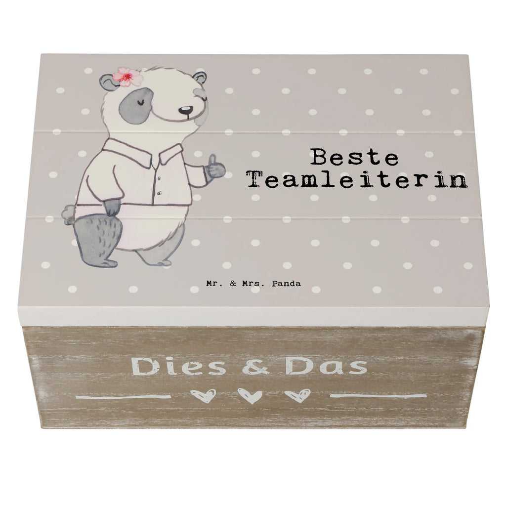 Holzkiste Panda Beste Teamleiterin Holzbox, Holzkiste mit Deckel, Holzboxen, Box aus Holz, Aufbewahrungsbox aus Holz, aufbewahrungskiste mit deckel, Aufbewahrungsbox, holzschachtel, Holzbox mit Deckel, Holztruhe, Holzkisten, aufbewahrungstruhe, Holz Aufbewahrungsbox, Schatulle, box holz, aufbewahrungsboxen, holzkästchen, kiste holz, aufbewahrungskisten, Aufbewahrungsbox Holz, Aufbewahrungskiste, holzschatulle, truhe holz, holztruhen, Holzkiste, Schenken, Bedanken, Dankeschön, Geschenkidee, Geburtstag, Geschenk, Geburtstagsgeschenk, Danke, Mitbringsel, Geschenktipp, für, Freude machen, Vorgesetzte, Leiterin, Seminarleiterin, Kollegin, Ruhestand, Chefin, Abschied, Gruppenleiterin, Teamleiterin, Abschiedsgeschenk