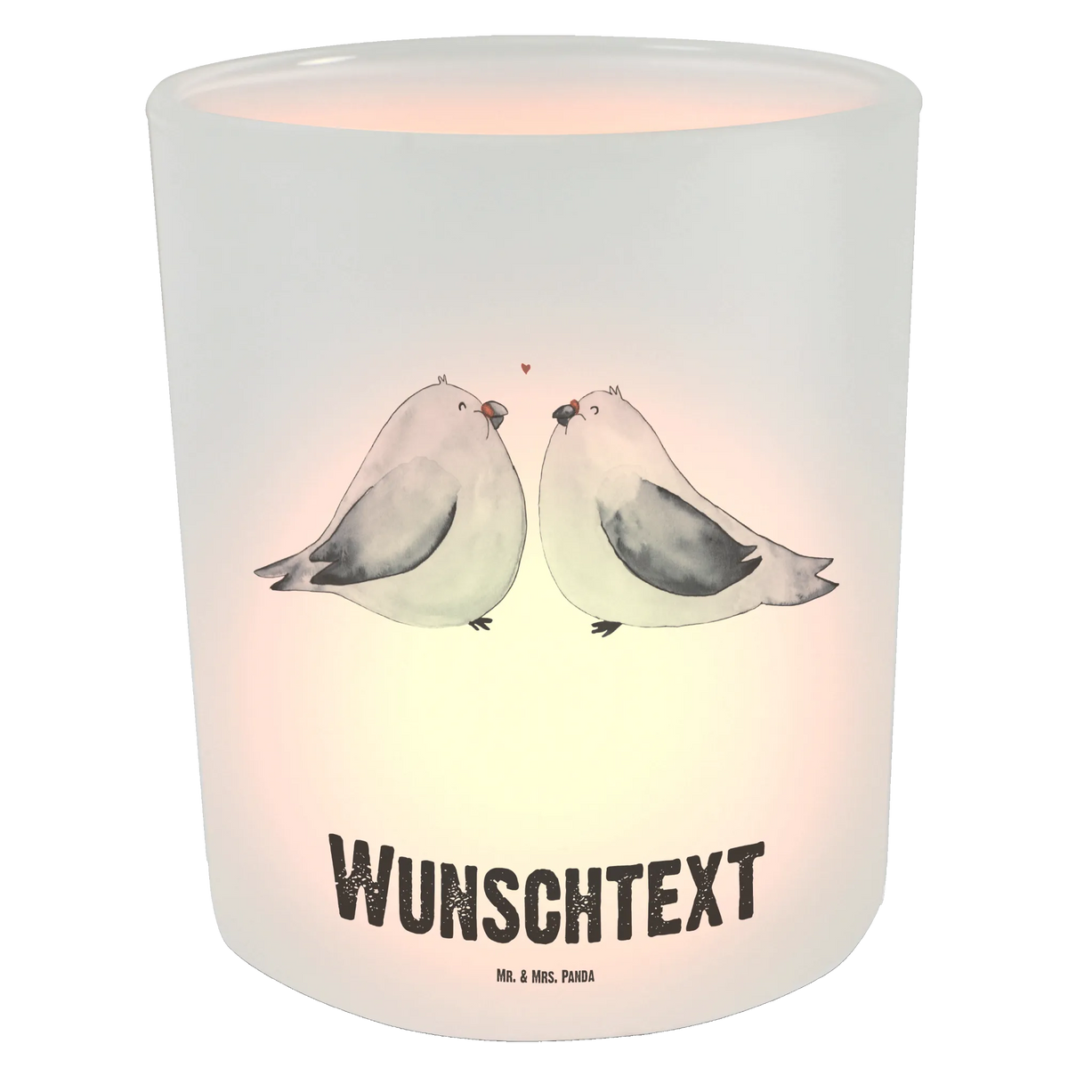Personalisiertes Windlicht Turteltauben Liebe Windlicht mit Text, Teelichthalter Glas personalisiert, Windlicht Glas mit Wunschtext, Windlicht personalisiert, Personalisierter Teelichthalter, Teelichthalter personalisiert, Windlicht mit Wunschtext, Windlicht personalisierbar, Windlicht mit Namen, Teelichthalter mit Wunschtext, Kerzenglas personalisiert, Personalisierte Geschenke Windlicht, Individualisiertes Windlicht, Teelichtglas personalisiert, Laterne mit Namen, Teelichthalter personalisierbar, Personalisiertes Teelichtglas, Windlicht personalisiert Geschenk, Personalisiertes Kerzenglas, Personalisiertes Windlicht, Personalisierte Laterne, Windglas, Deko Windlicht personalisiert, Windlicht Dekoration mit Namen, Windlicht mit Name, Kerzenglas mit Namen, Teelichtglas personalisierbar, Teelichthalter mit Namen, Kerzenhalter personalisiert, Windlicht Glas personalisiert, Teelichtglas mit Namen, Windlicht mit individuellem Namen, Teelicht Glas mit Namen, Freundin, Freund, Liebe, Liebesgeschenk, Jahrestag, Verlobung, Partner, Ehemann, Ehefrau, Heiraten, Heiratsantrag, Hocheitstag, Geschenk Freundin, Turteltäubchen, Geschenk Freund, Turteltauben, Verheiratet, Tauben, Hochzeitstag, Geschenk Hochzeit, Verliebt, Verlobt, Liebesbeweis