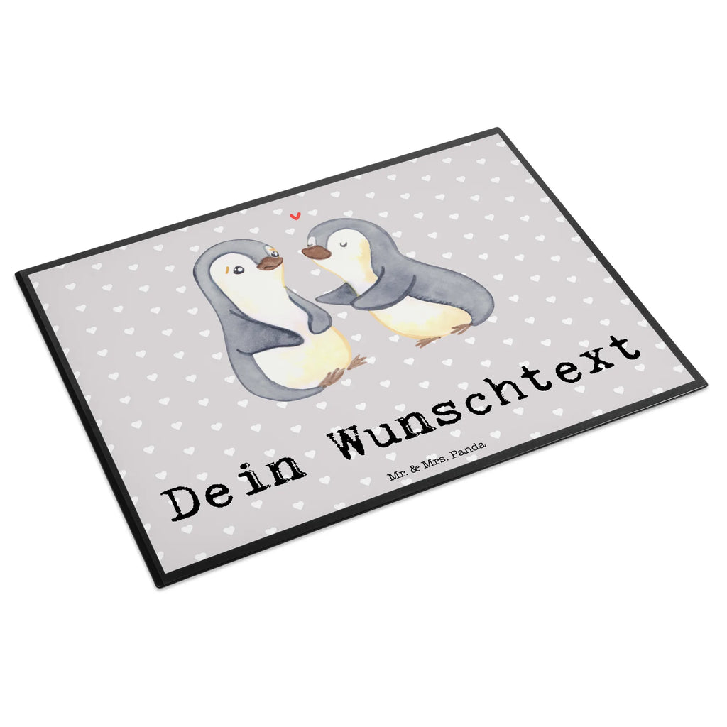 Personalisierte Schreibtischunterlage Pinguine trösten Schreibtisch Unterlagen mit Namen, Personalisierte Schreibunterlage, Namenspersonalisierung, Namensaufdruck, Schreibtischauflage mit Namen, Schreibunterlage mit Namen, Personalisierte Schreibtisch Unterlagen, Schreibtisch Matte, Personalisierte Schreibtischauflage, Selbst Gestalten, Freundin, Freund, Liebe, Liebesgeschenk, Jahrestag, Verlobung, Partner, Ehemann, Ehefrau, Heiraten, Heiratsantrag, Hocheitstag, Geschenk für Frauen, Liebesbeweis, Hochzeitstag, Valentinstag, Mitbringsel, Geschenk für Partner, für Männer, für Ehemann, Geschenk für Freundin